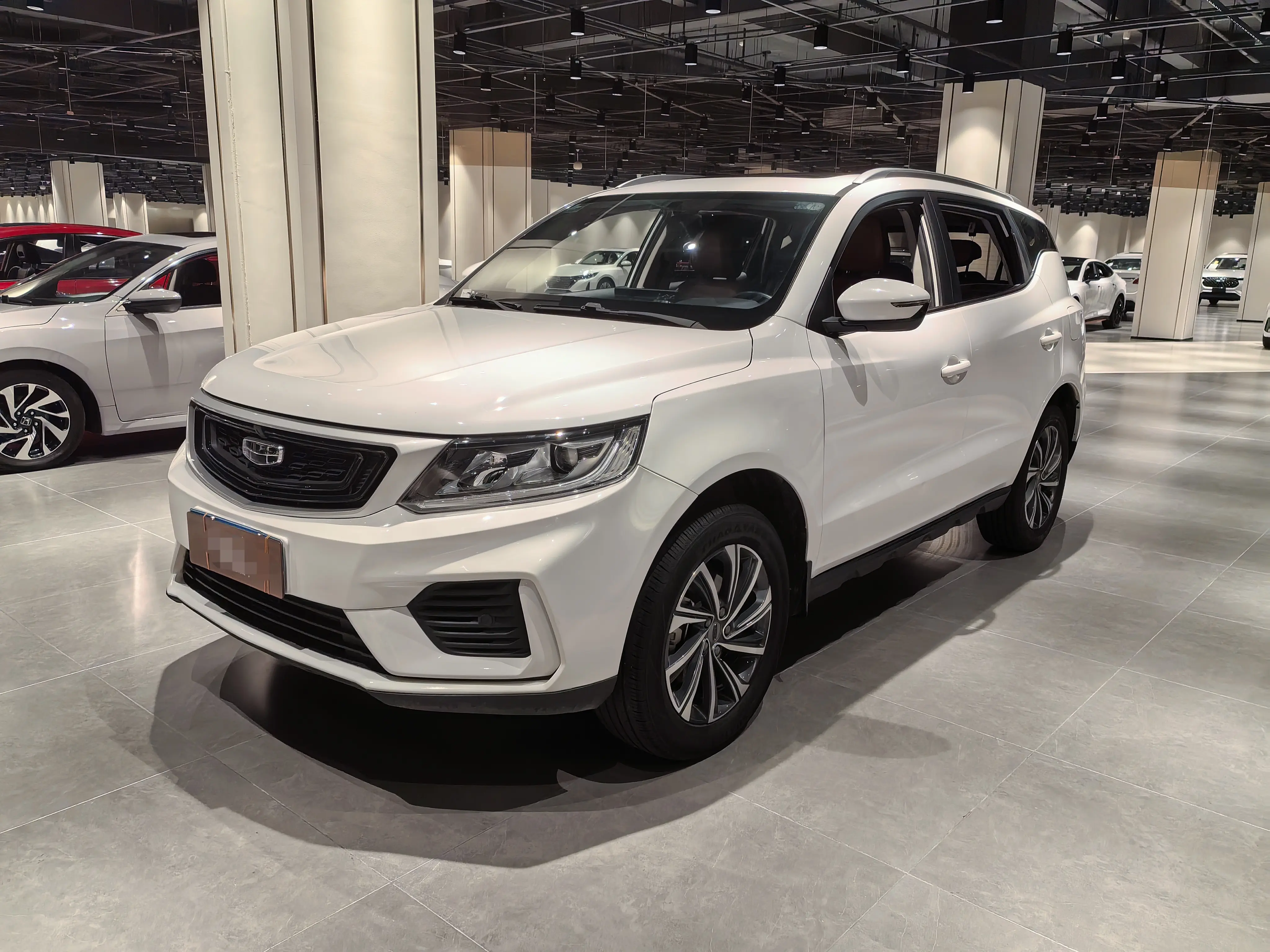 Geely Vision X6  из Китая