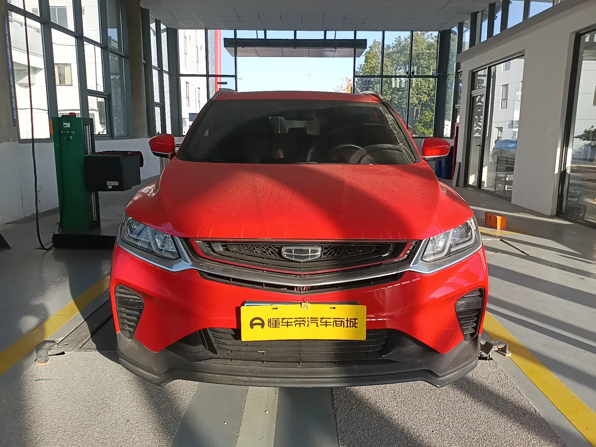 Geely Coolray SX11 (Binyue)  из Китая