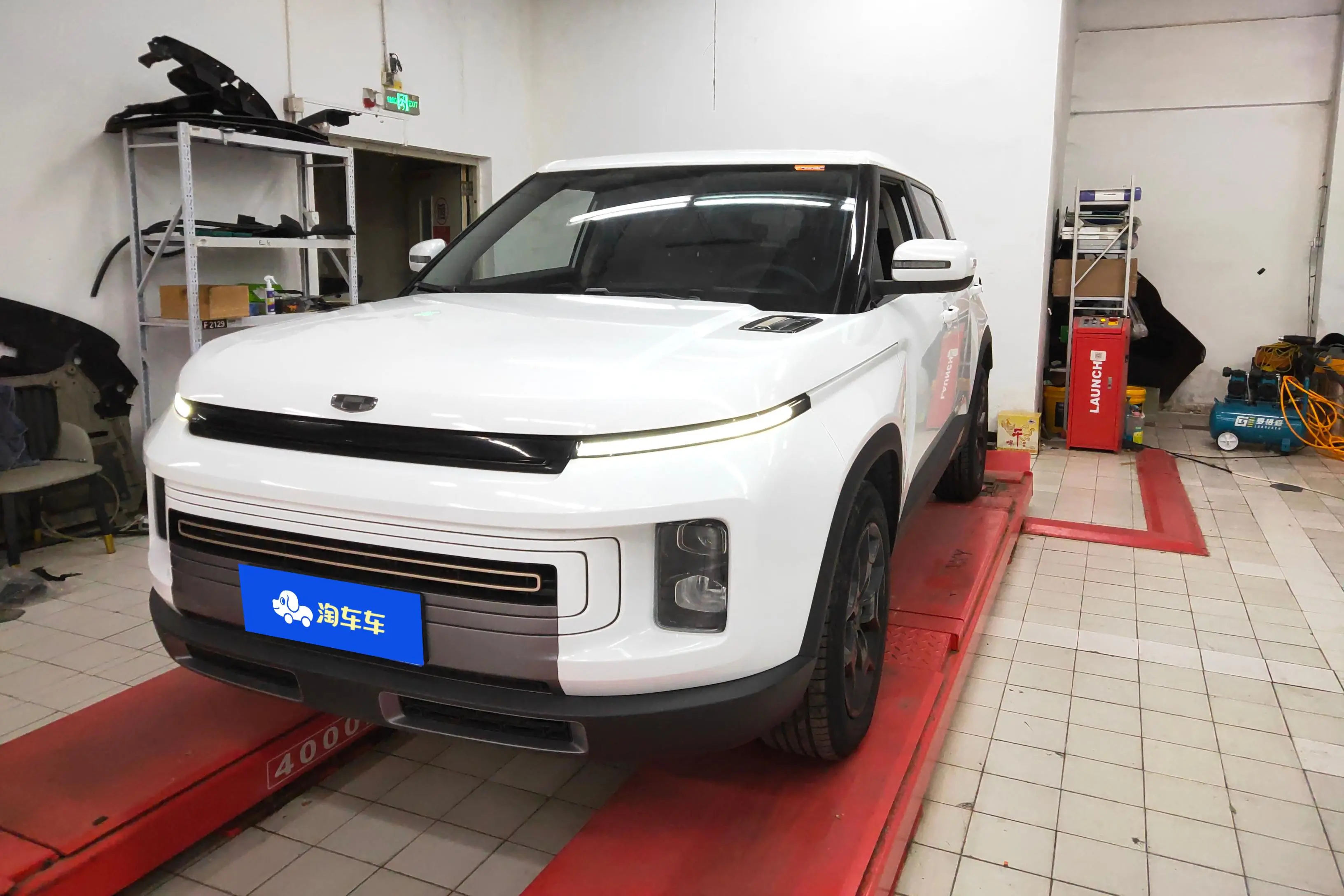 Geely ICON  из Китая