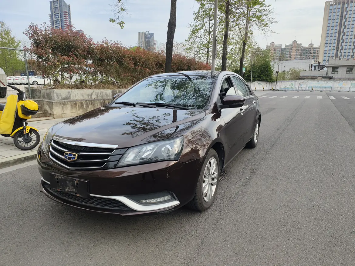 Geely Emgrand  из Китая