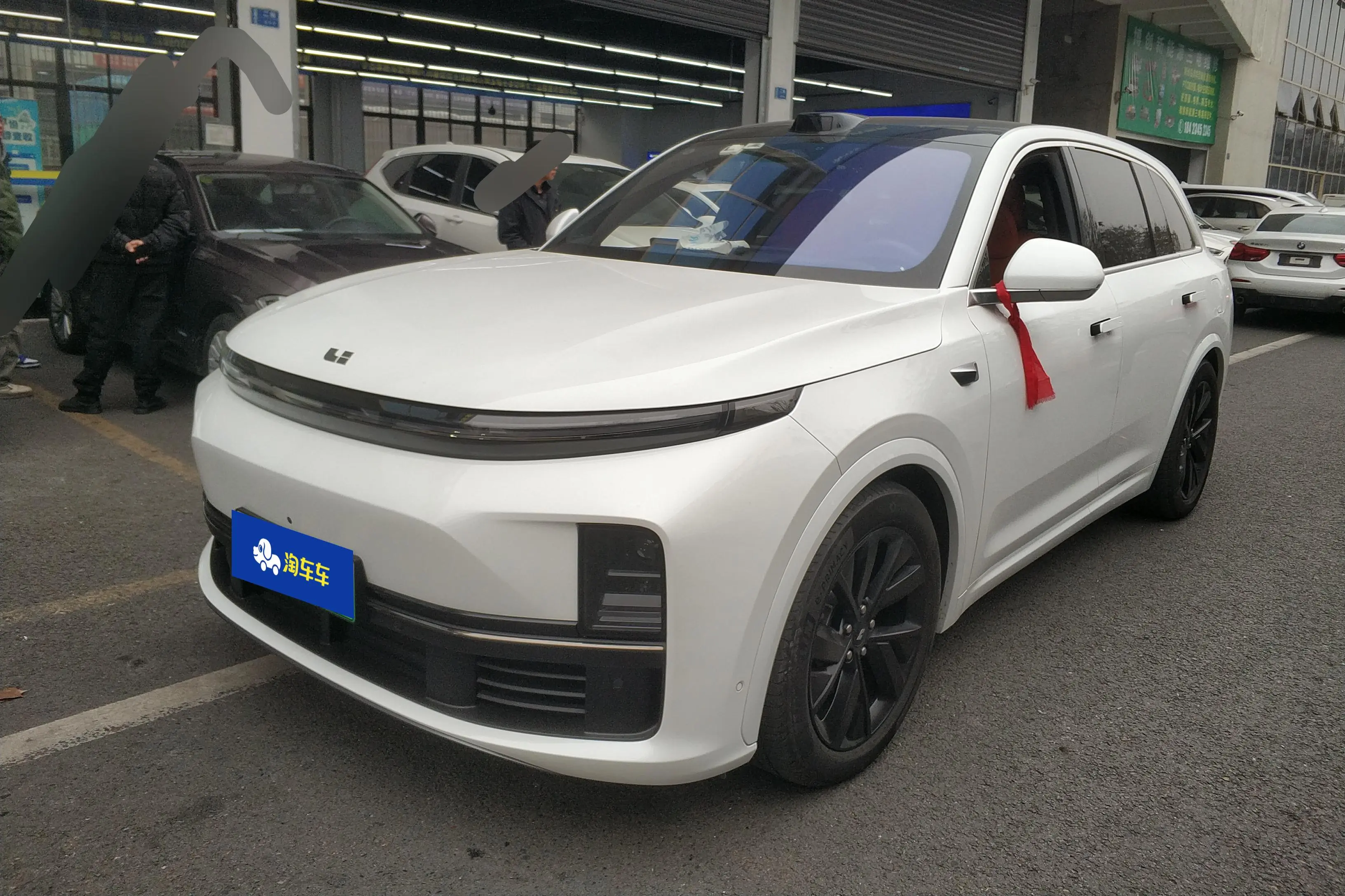 Li L7 (Ideal L7)  из Китая