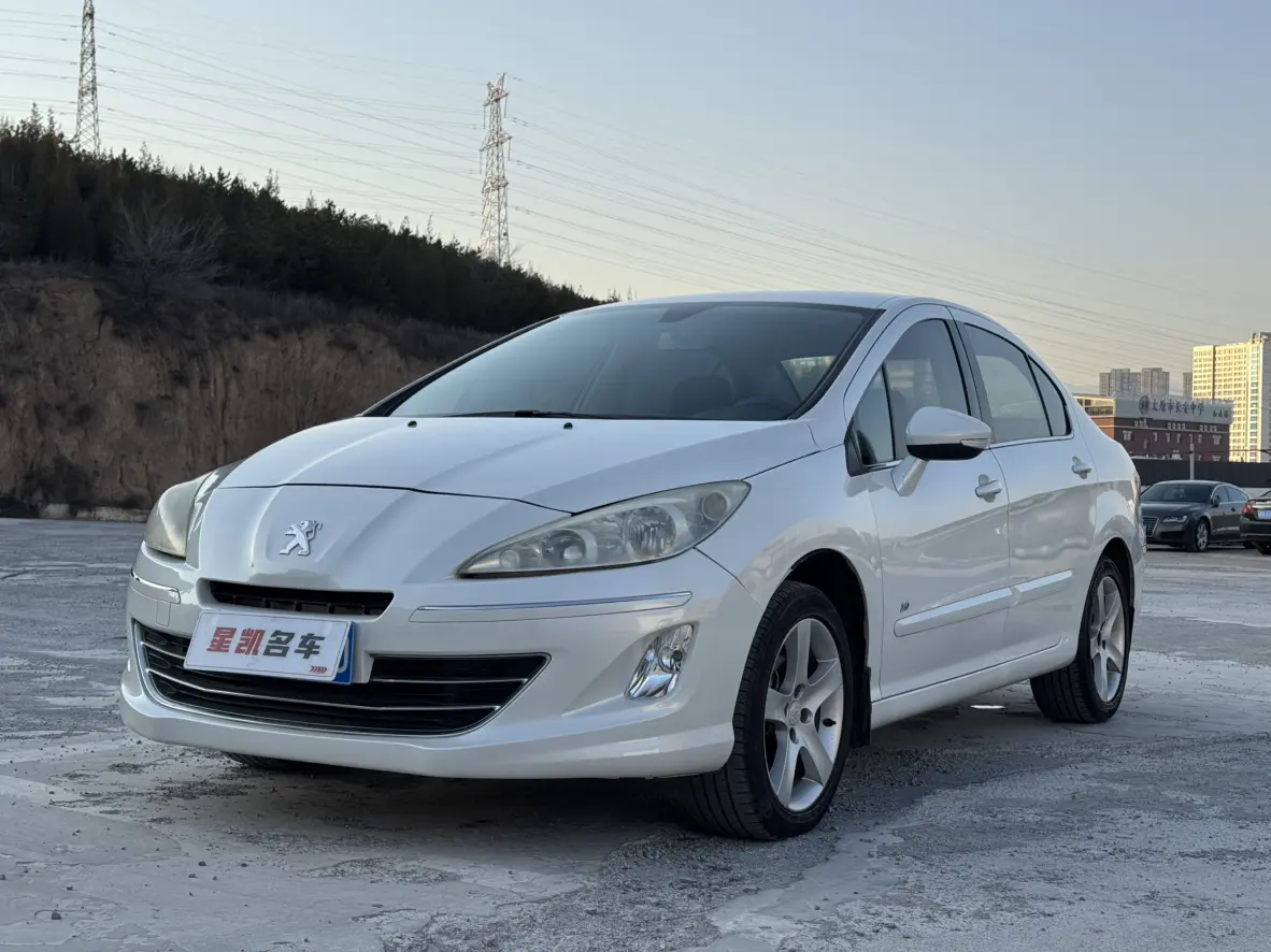 Peugeot 408  из Китая