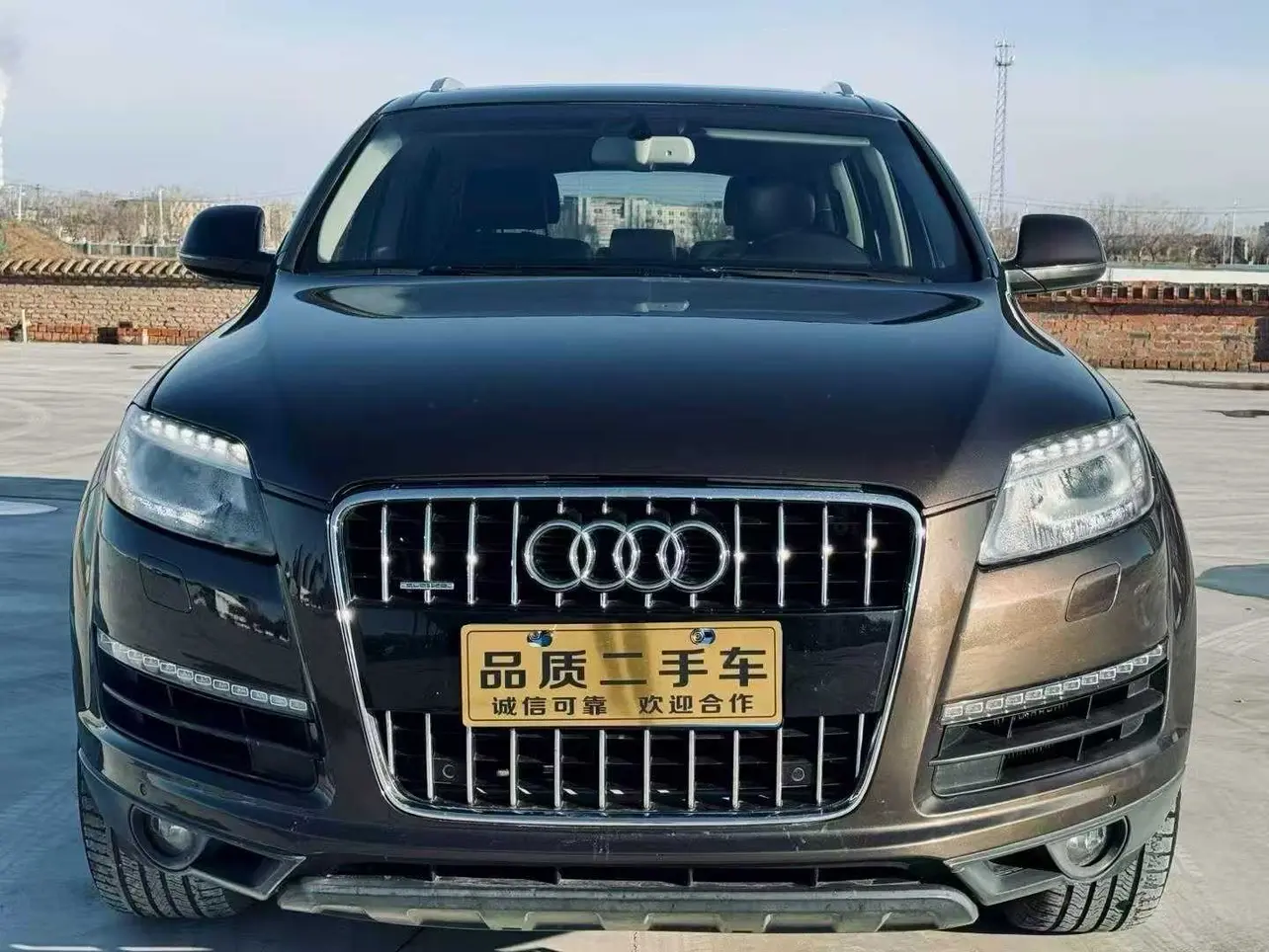 Audi Q7  из Китая