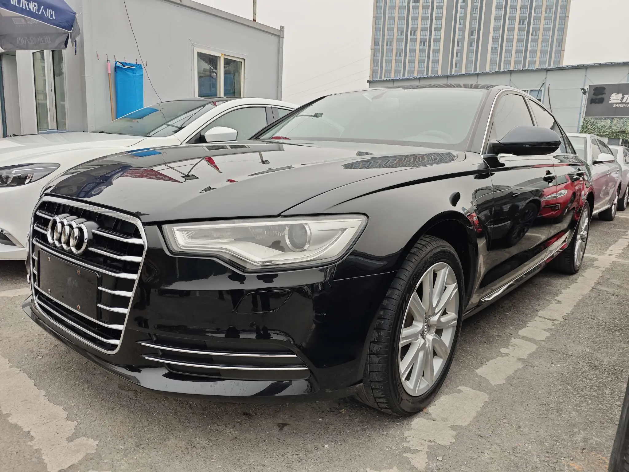 Audi A6L  из Китая