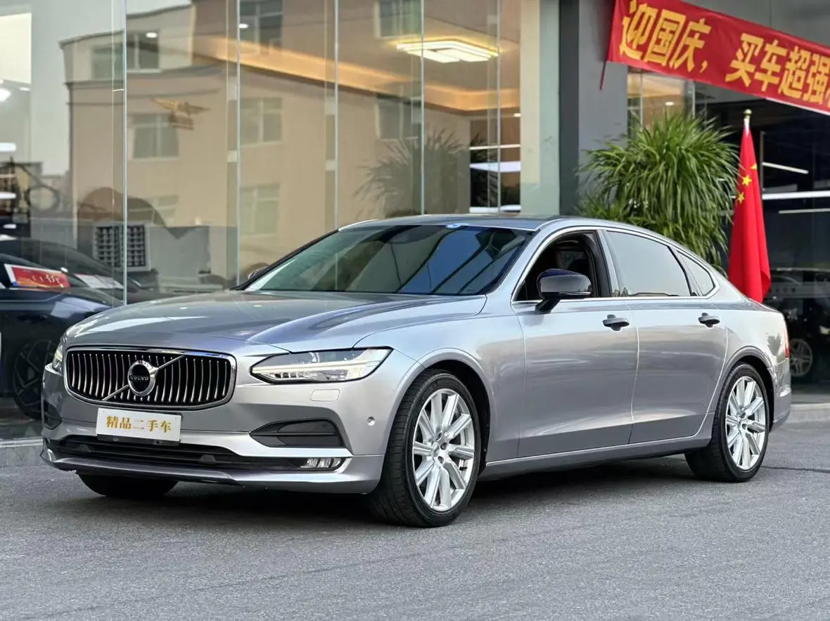 Volvo S90  из Китая
