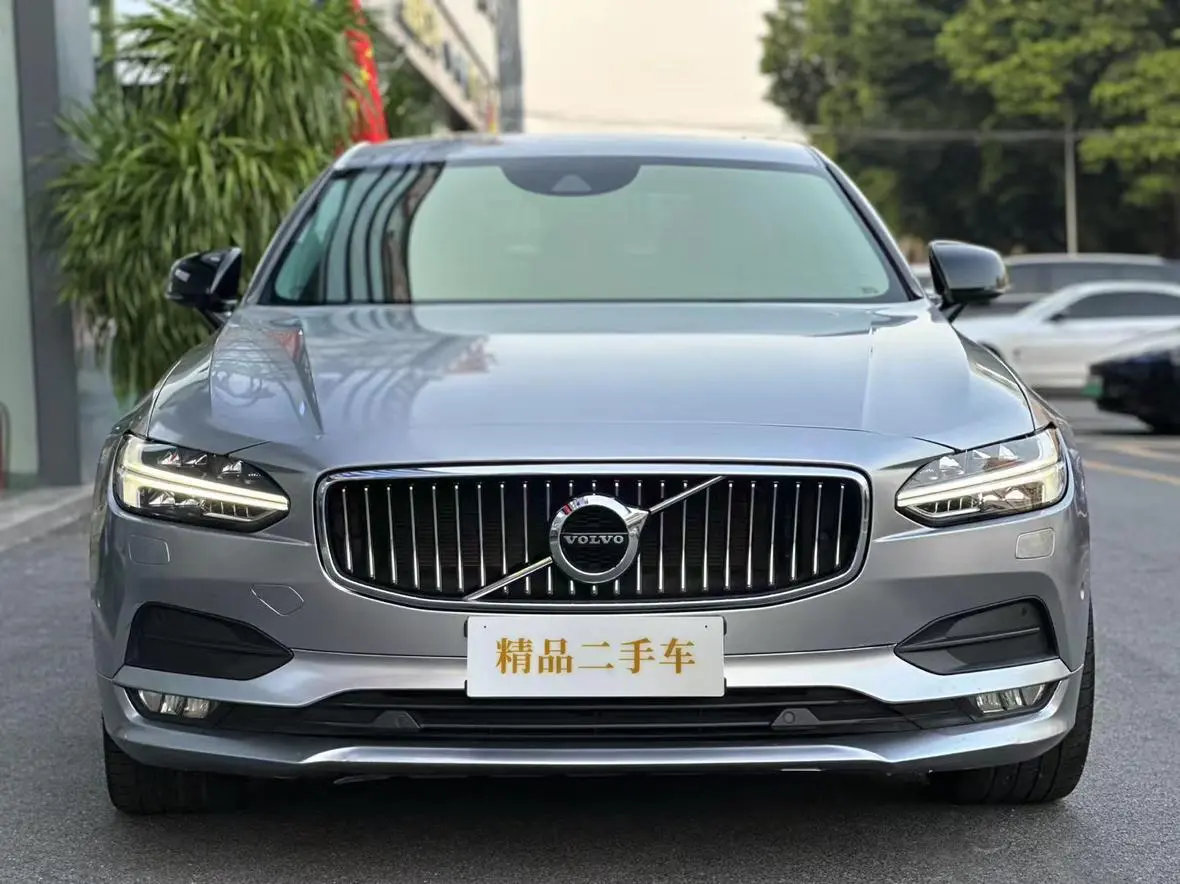 Volvo S90  из Китая