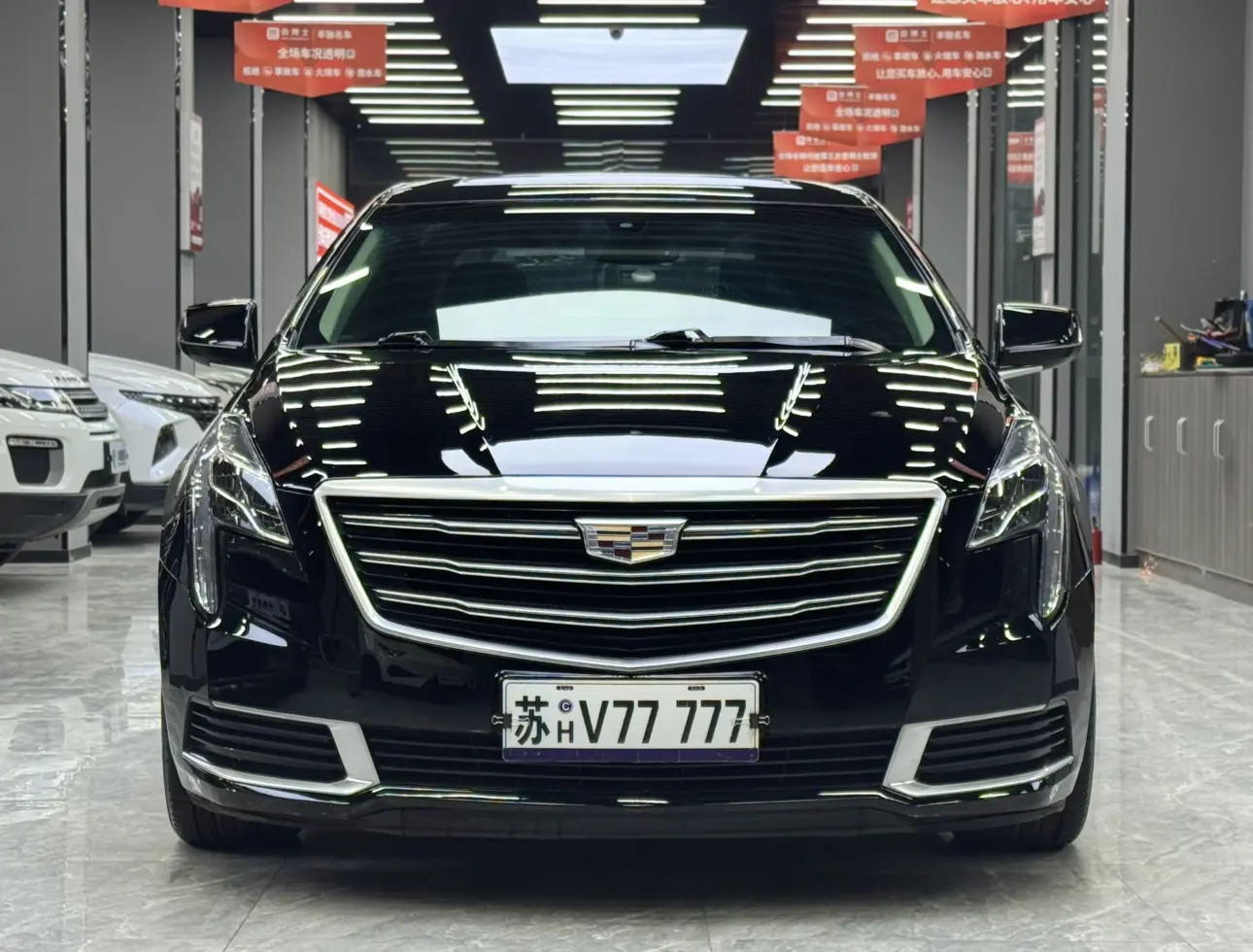 Cadillac XTS  из Китая