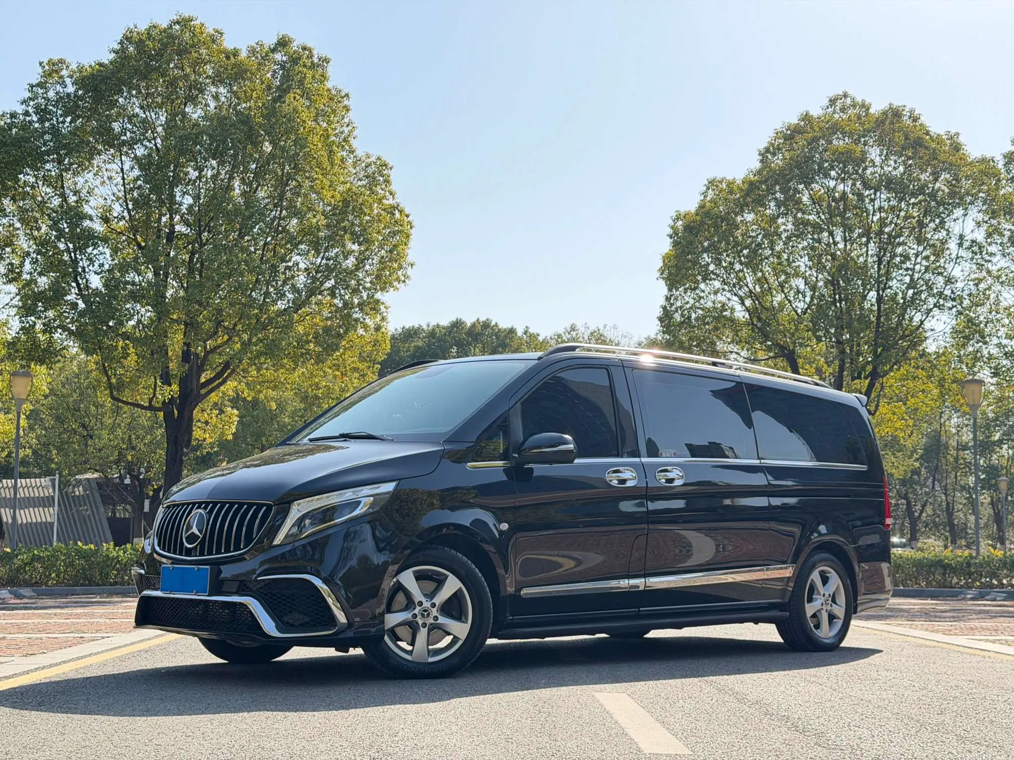Mercedes-Benz Vito  из Китая