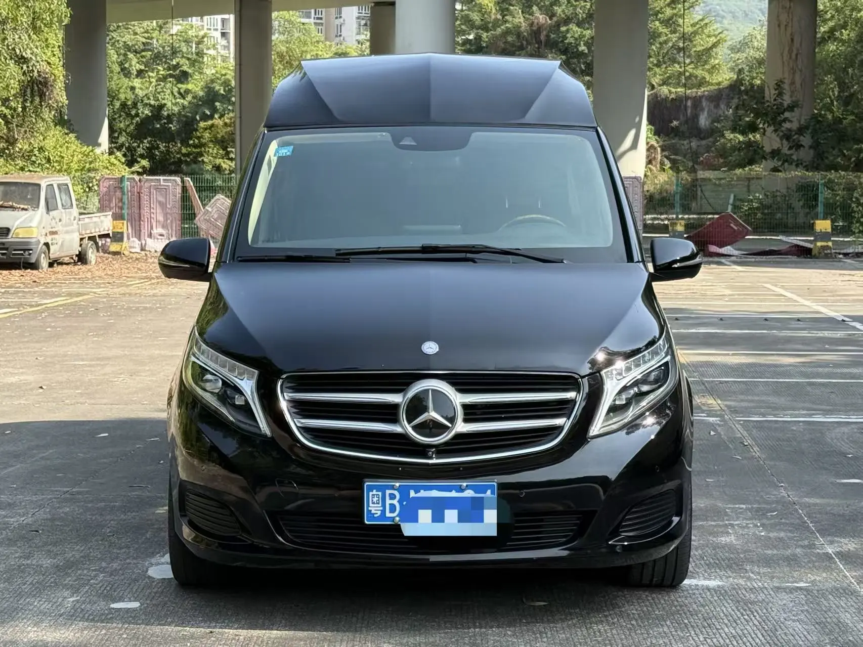 Mercedes-Benz Mercedes Benz V Class  из Китая