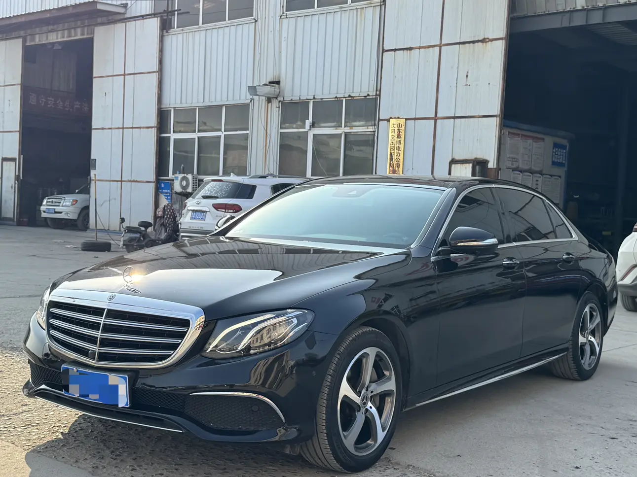 Mercedes-Benz E-Class  из Китая