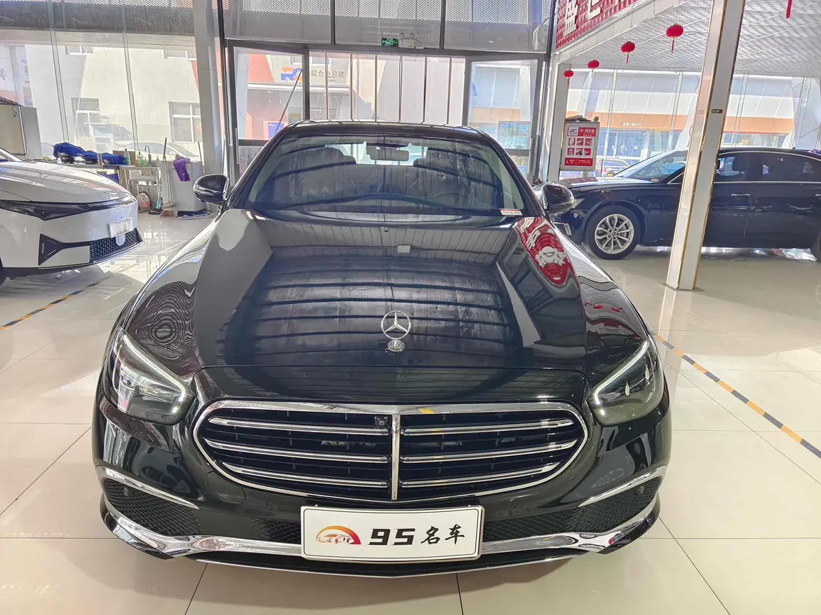 Mercedes-Benz E-Class  из Китая