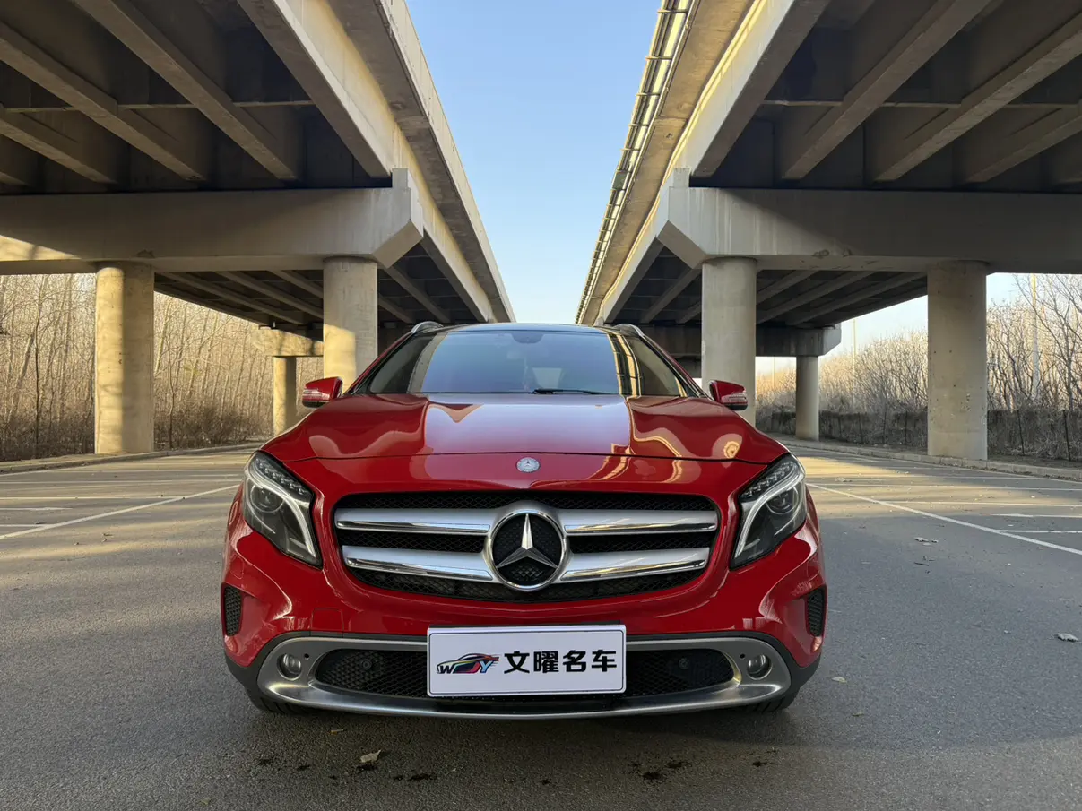 Mercedes-Benz GLA  из Китая