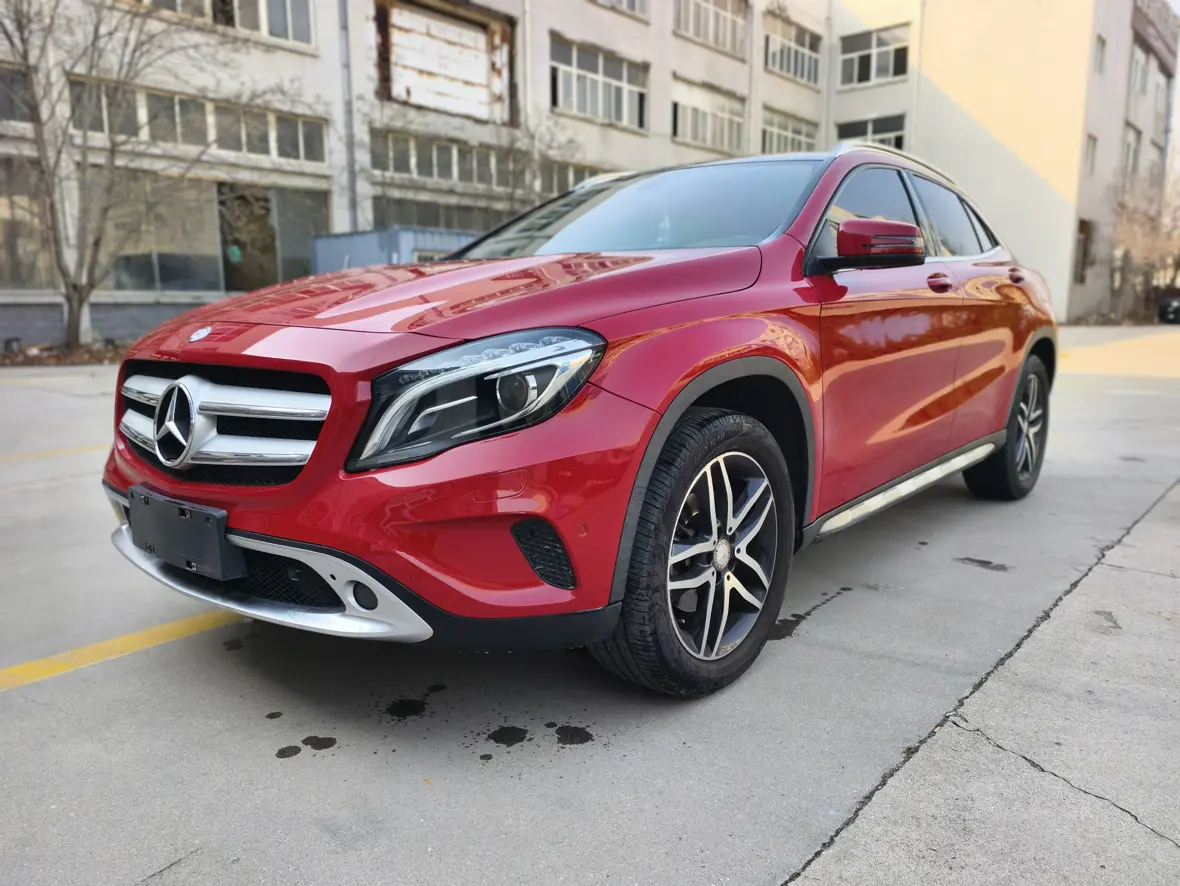 Mercedes-Benz GLA  из Китая