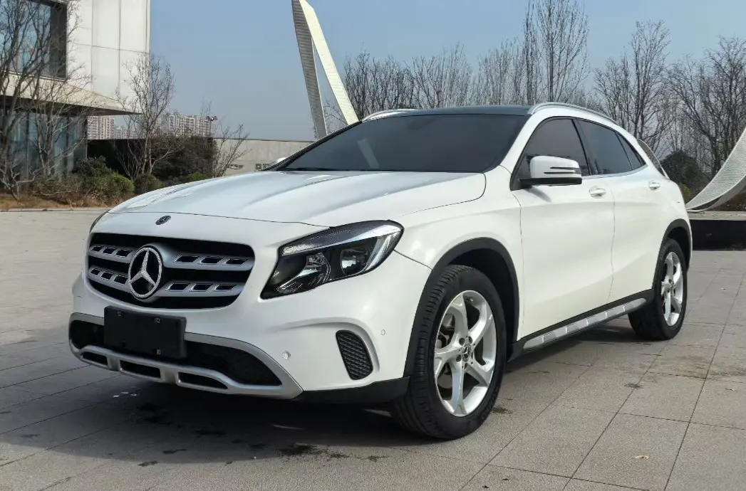 Mercedes-Benz GLA  из Китая