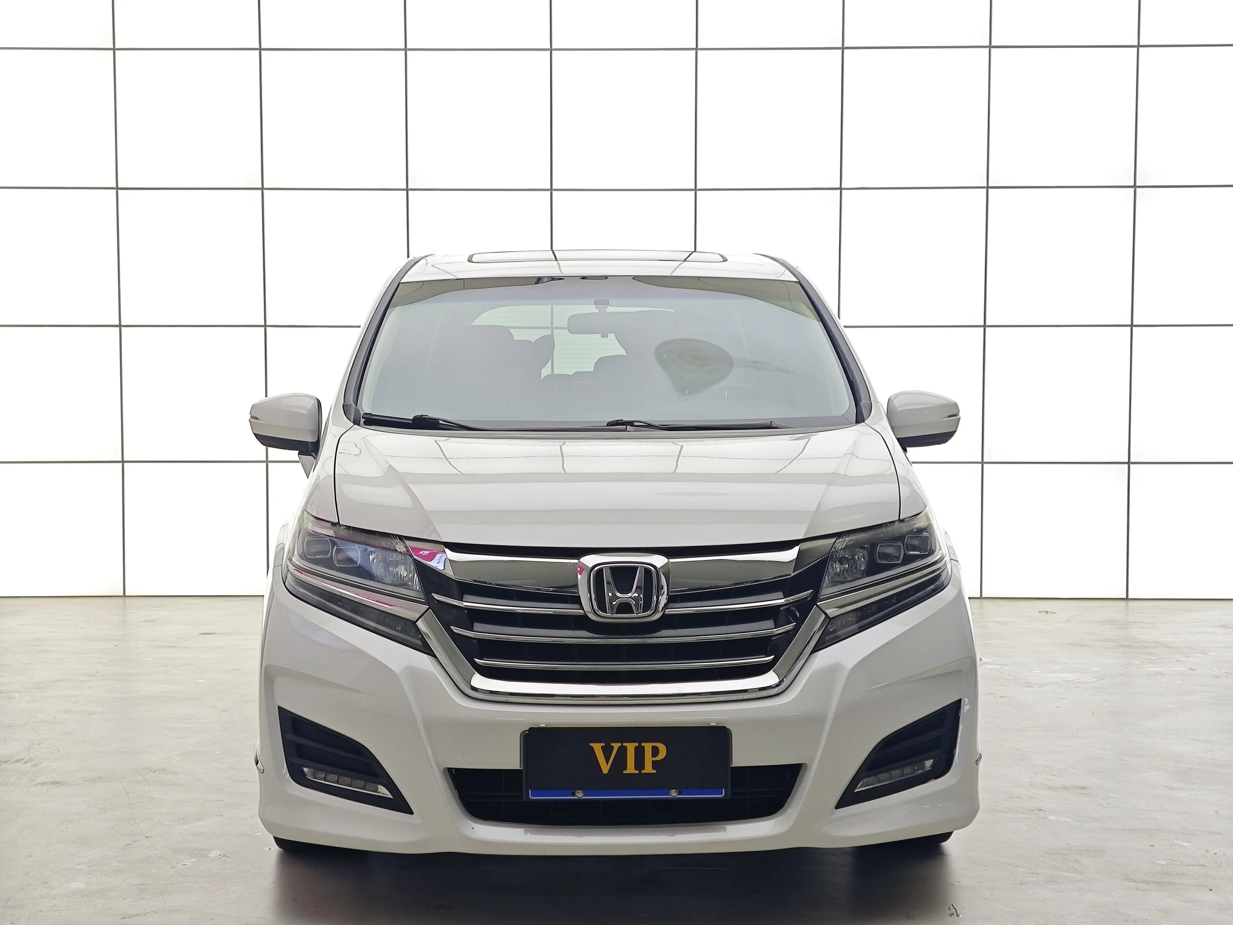 Honda Elysion (Alison)  из Китая