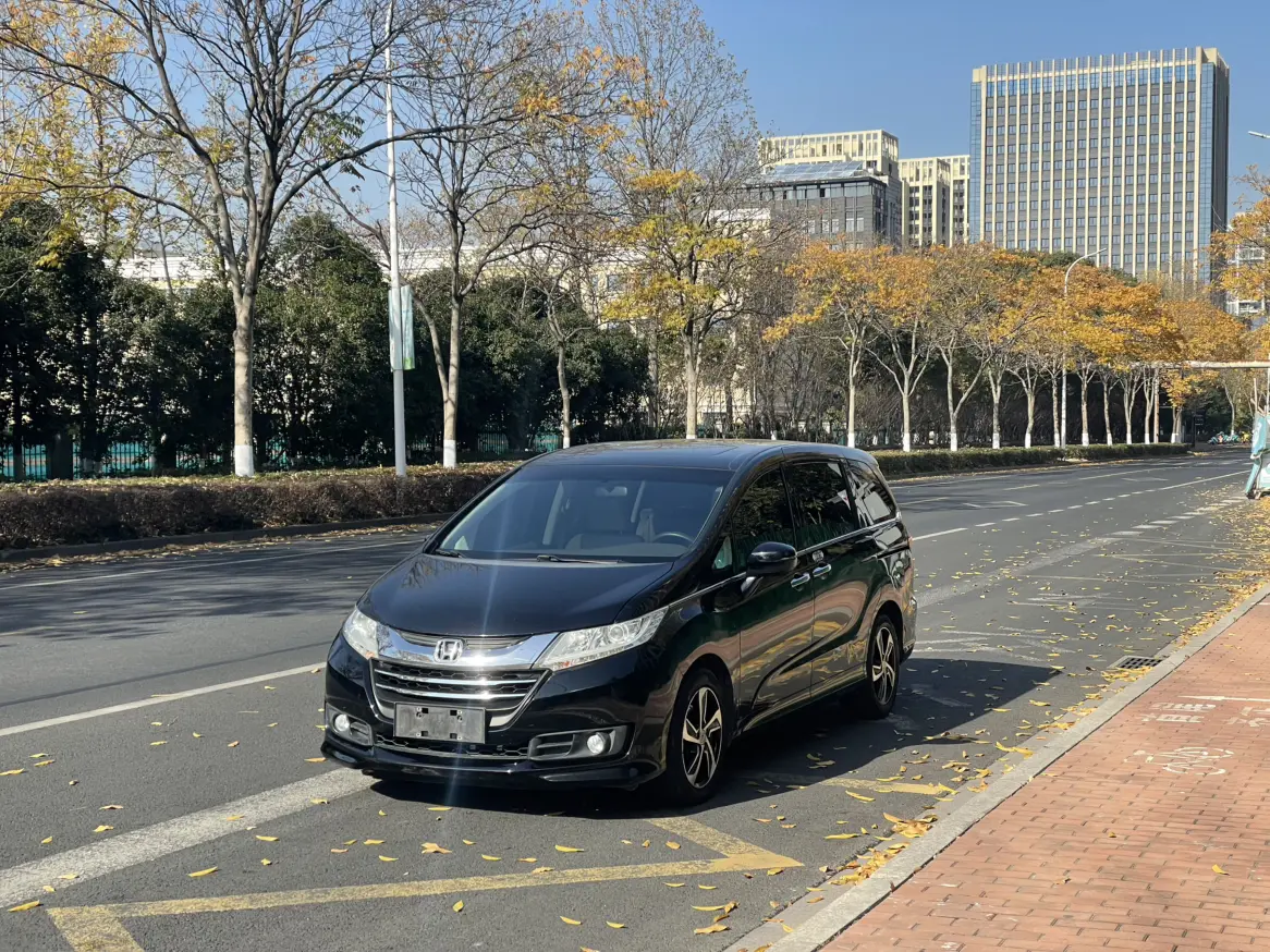 Honda Odyssey  из Китая