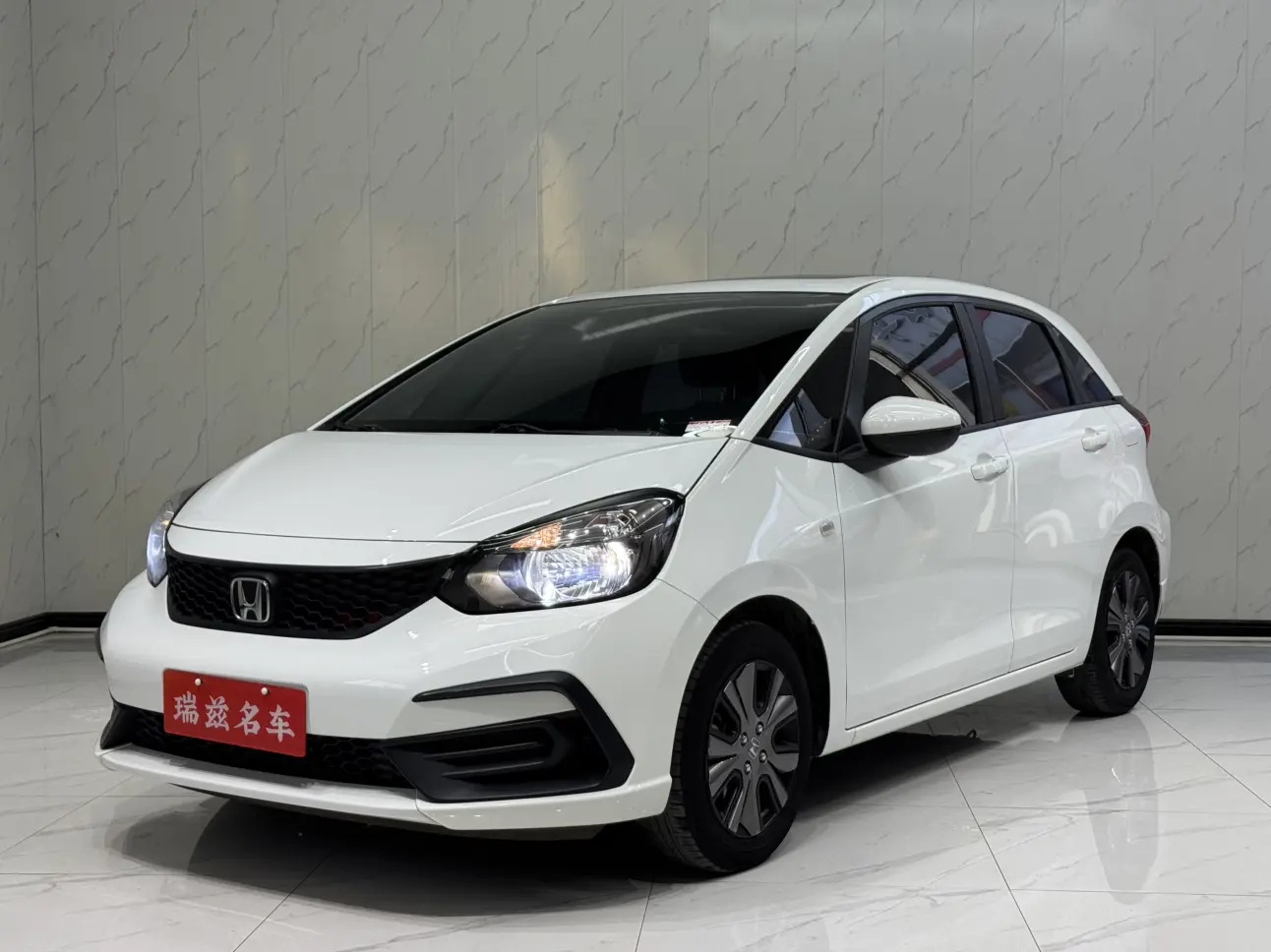 Honda Fit  из Китая