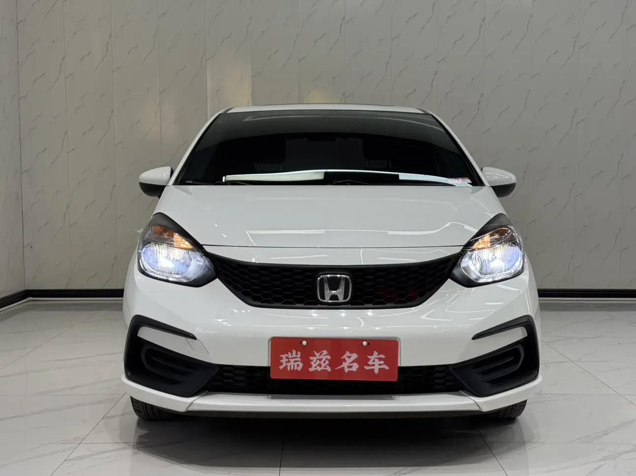 Honda Fit  из Китая