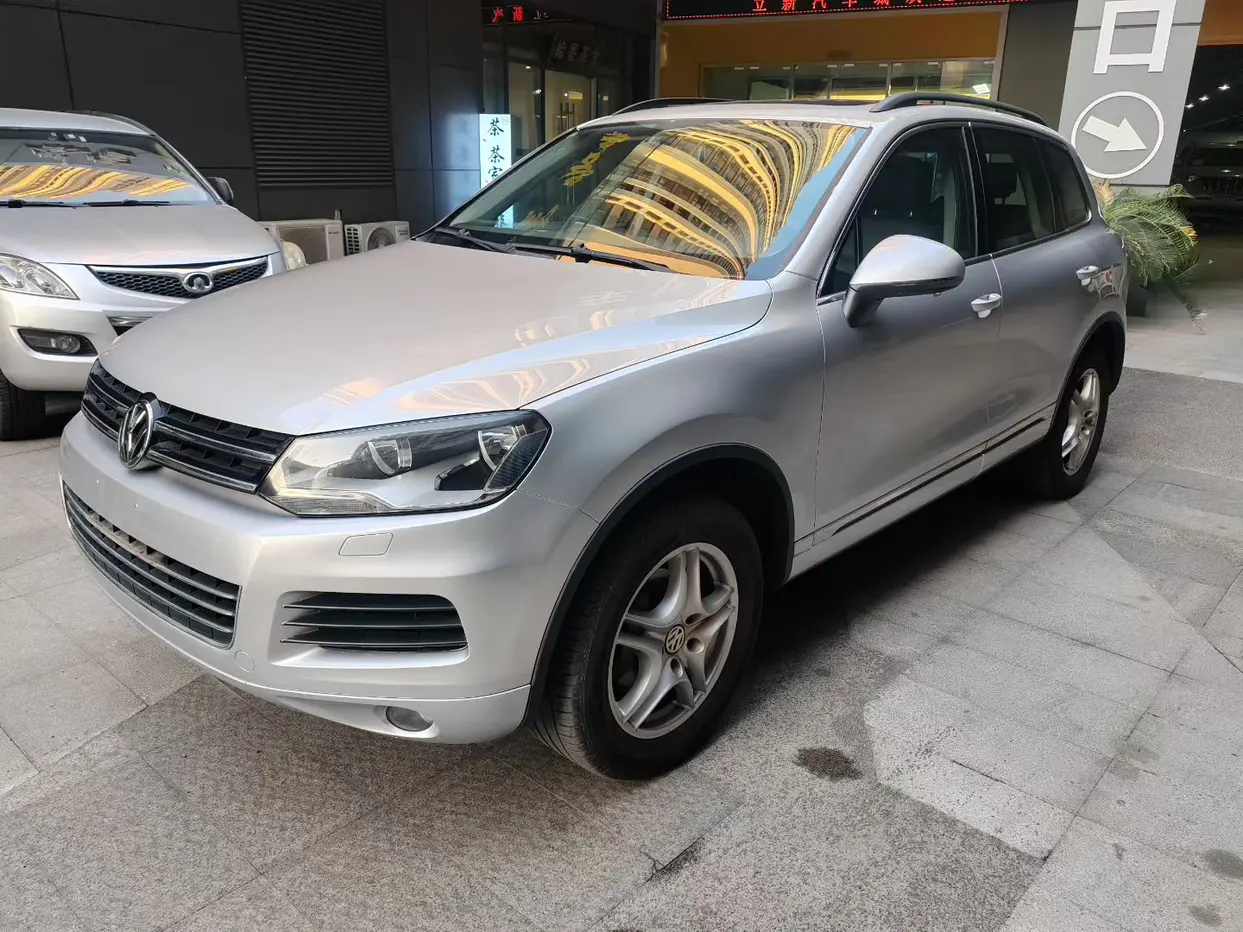Volkswagen Touareg  из Китая