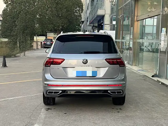 Volkswagen Tiguan L  из Китая