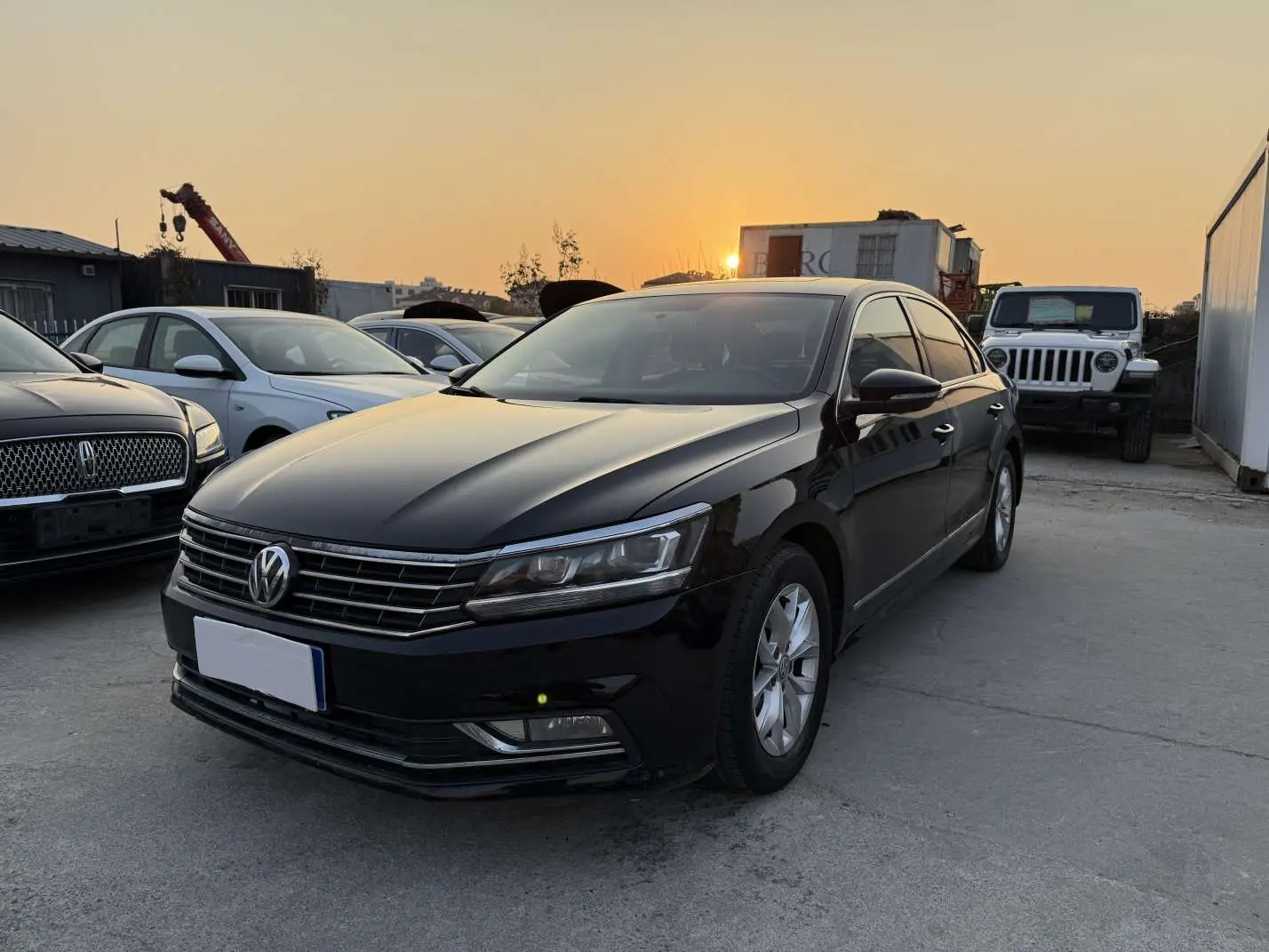Volkswagen Passat  из Китая