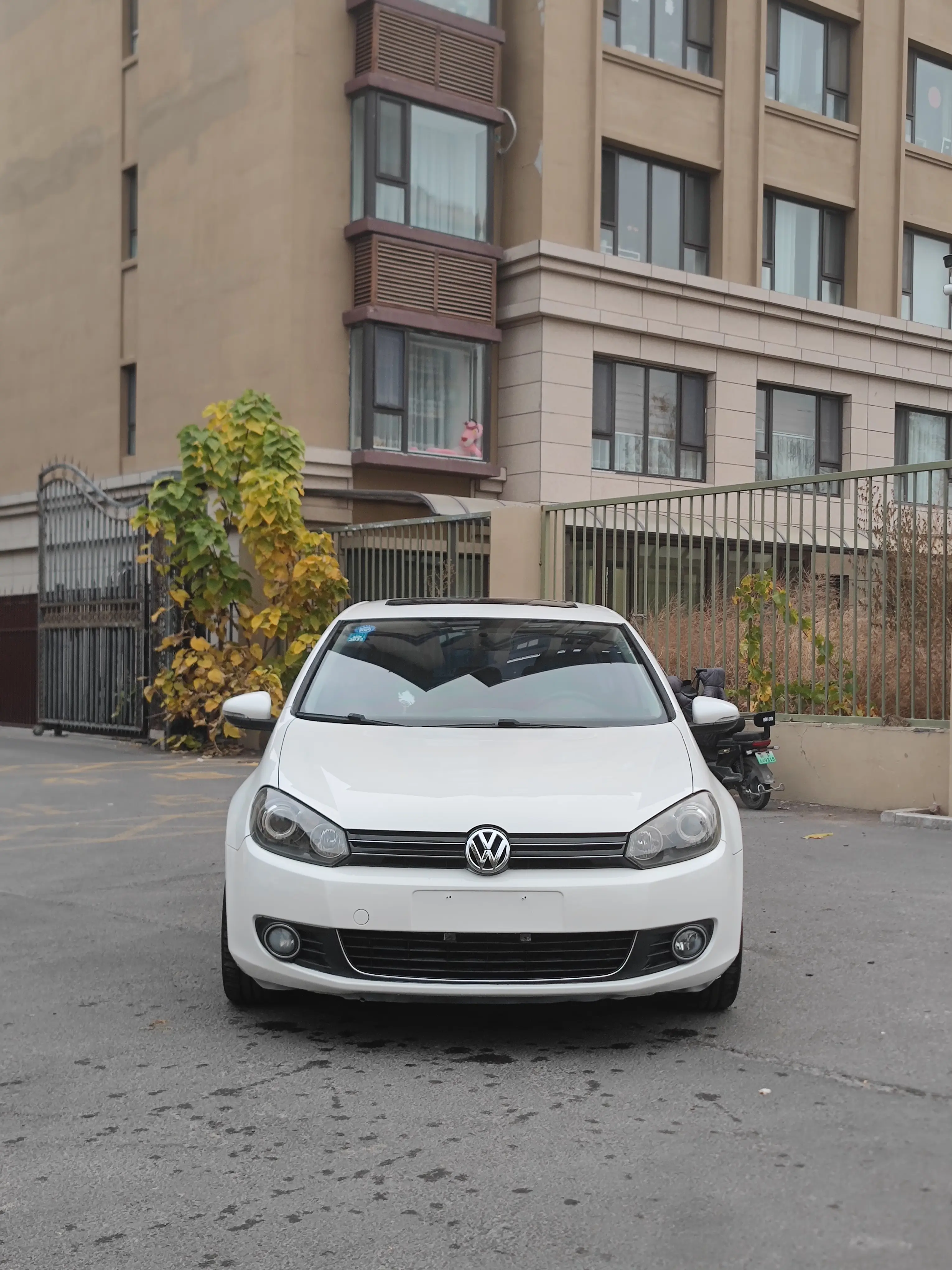 Volkswagen Golf  из Китая