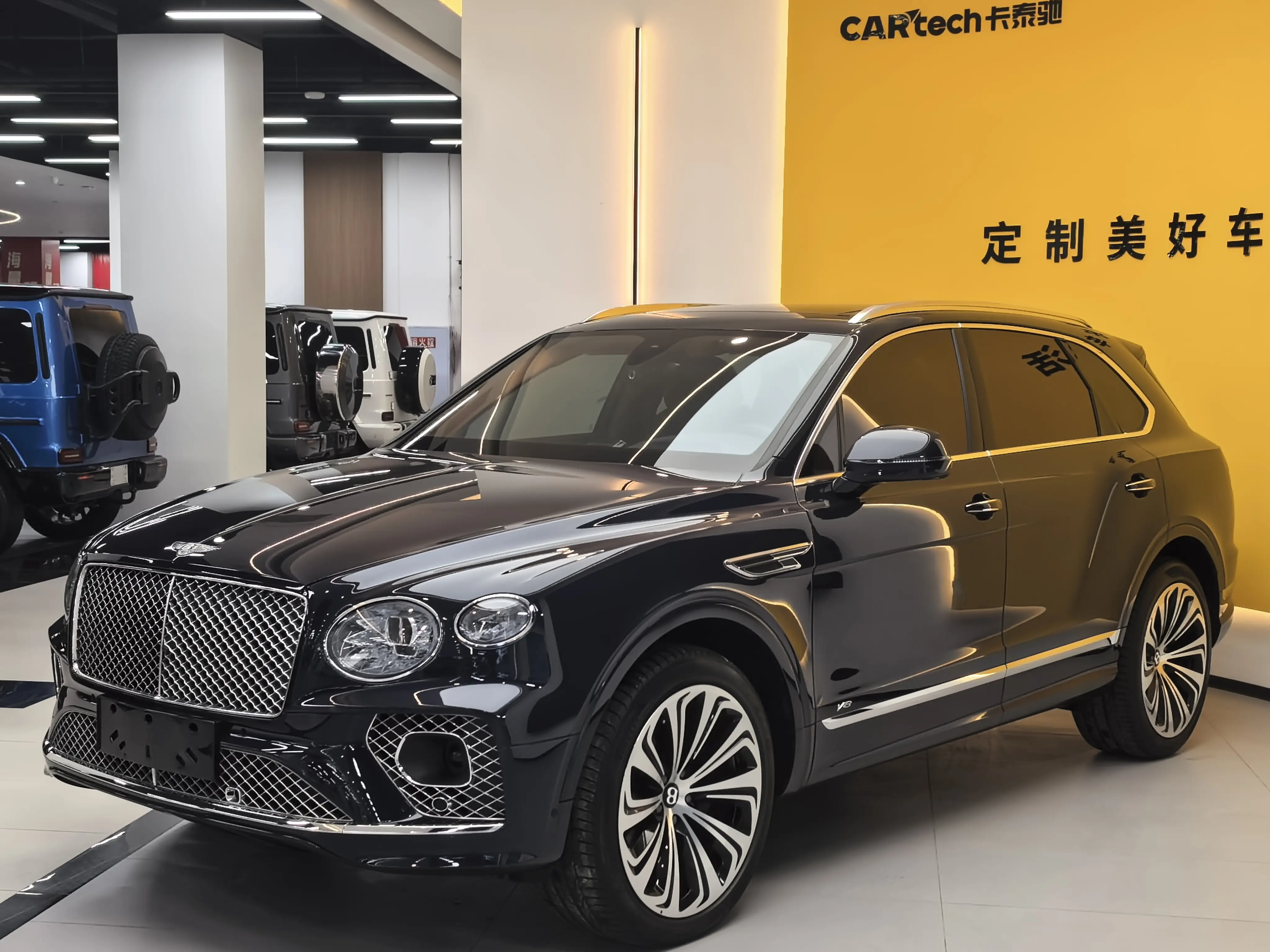 Bentley Bentayga  из Китая