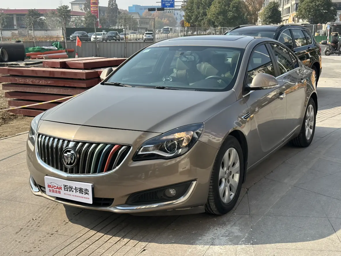 Buick Majesty  из Китая