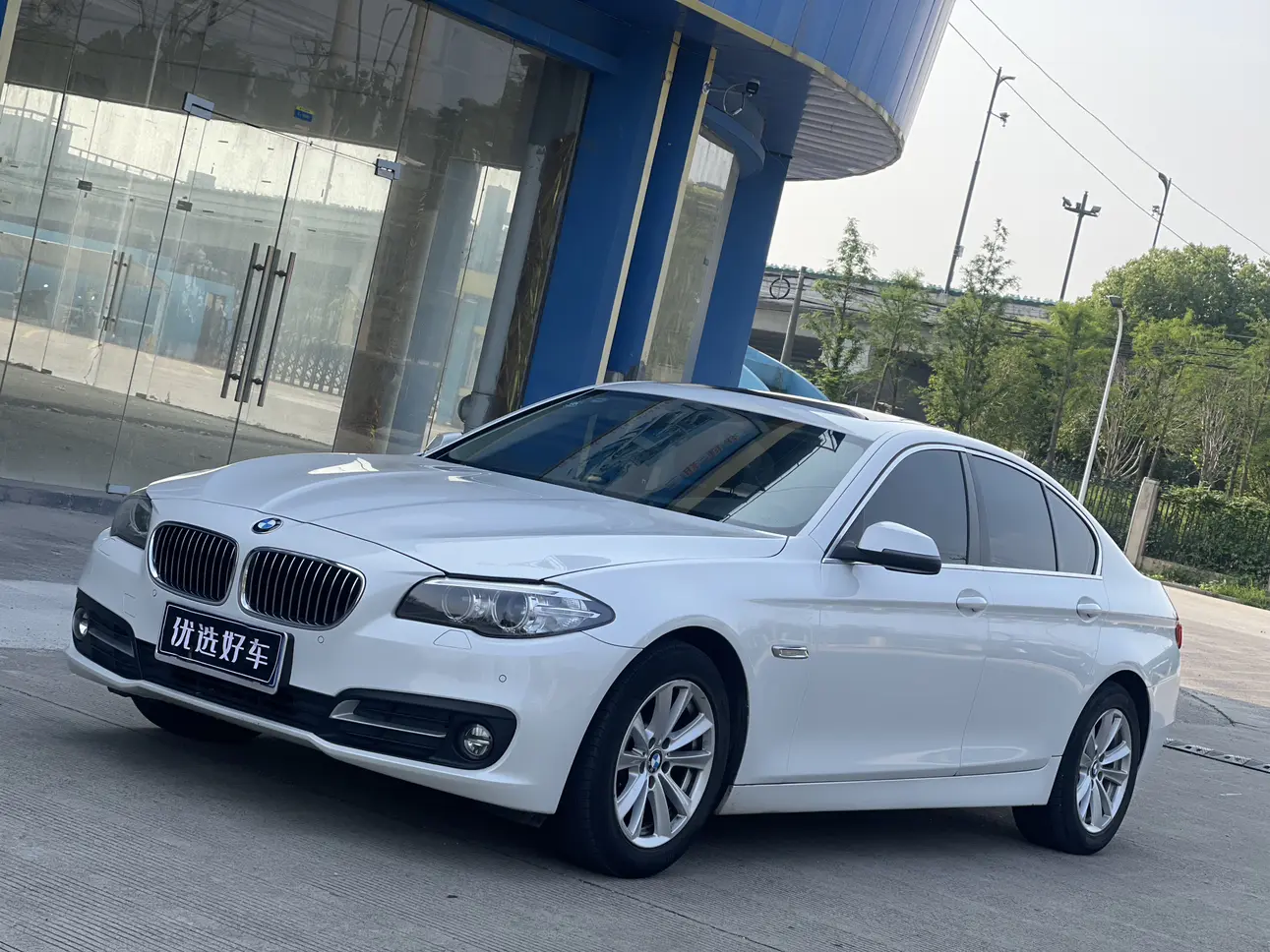 BMW 5 Series (imported)  из Китая