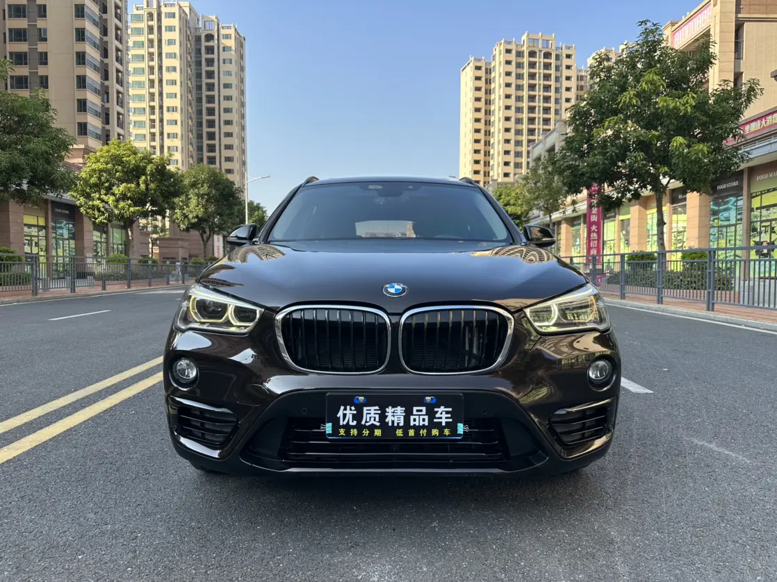 BMW X1  из Китая