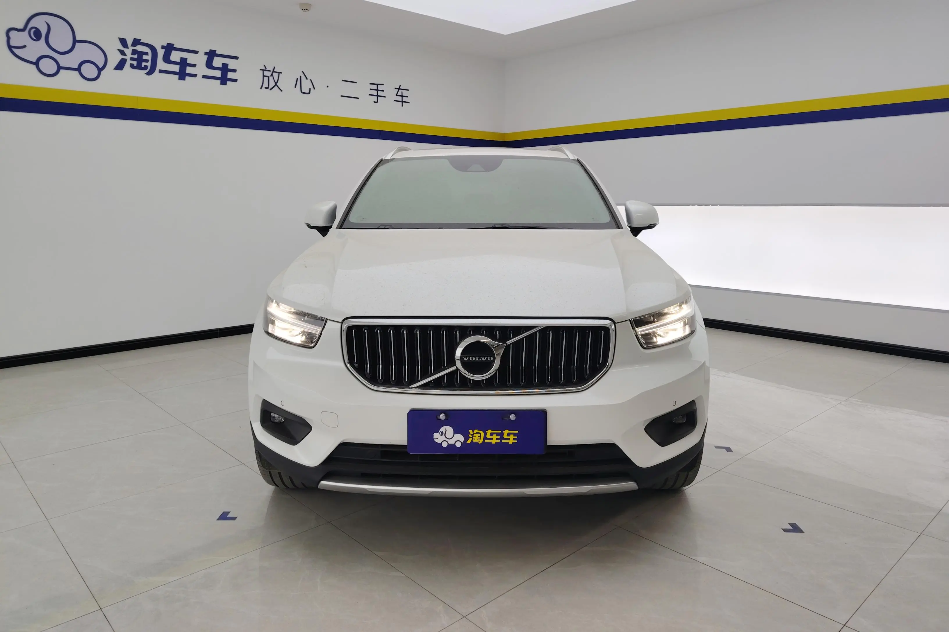 Volvo XC40  из Китая