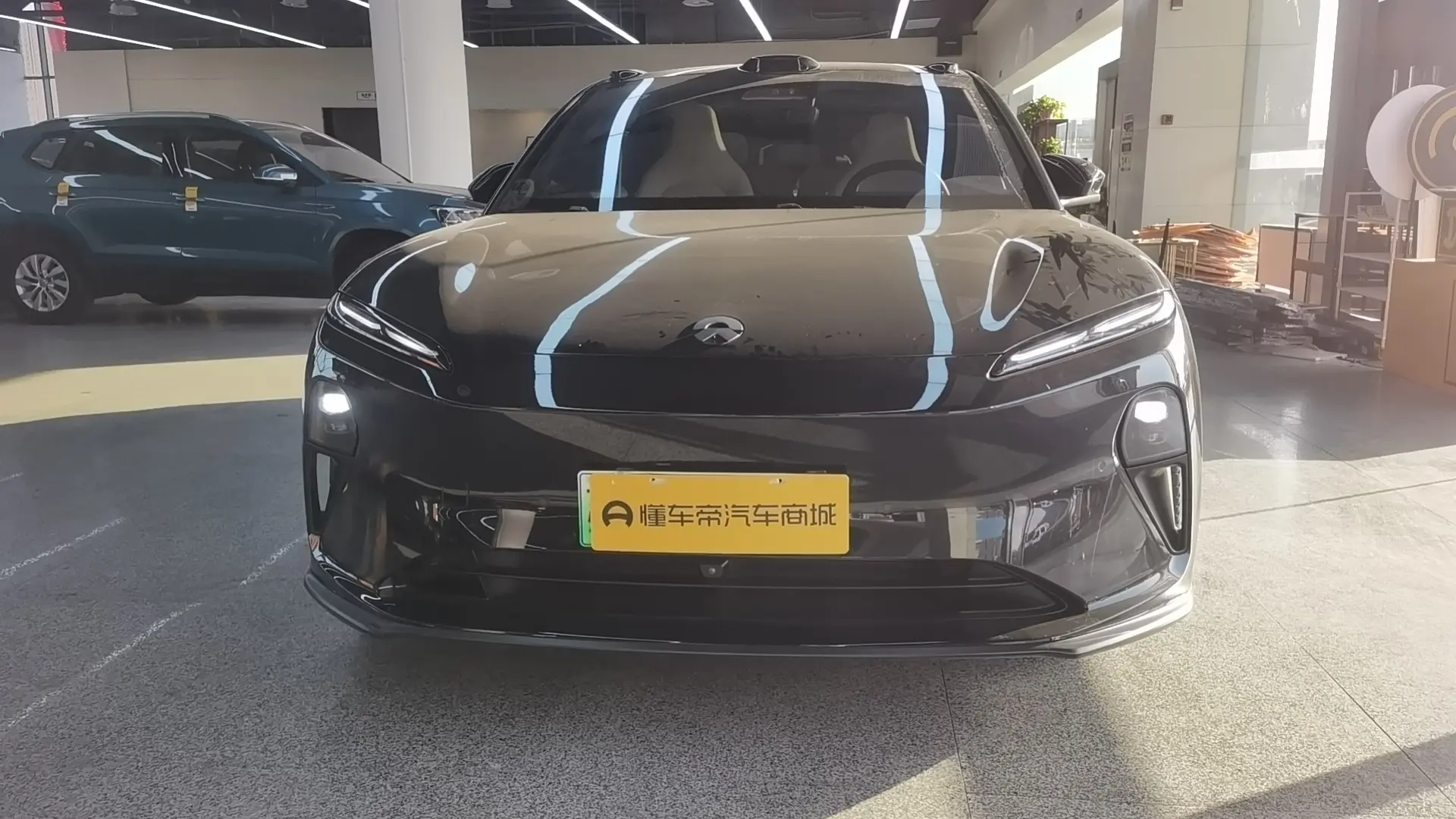 NIO ET5T  из Китая