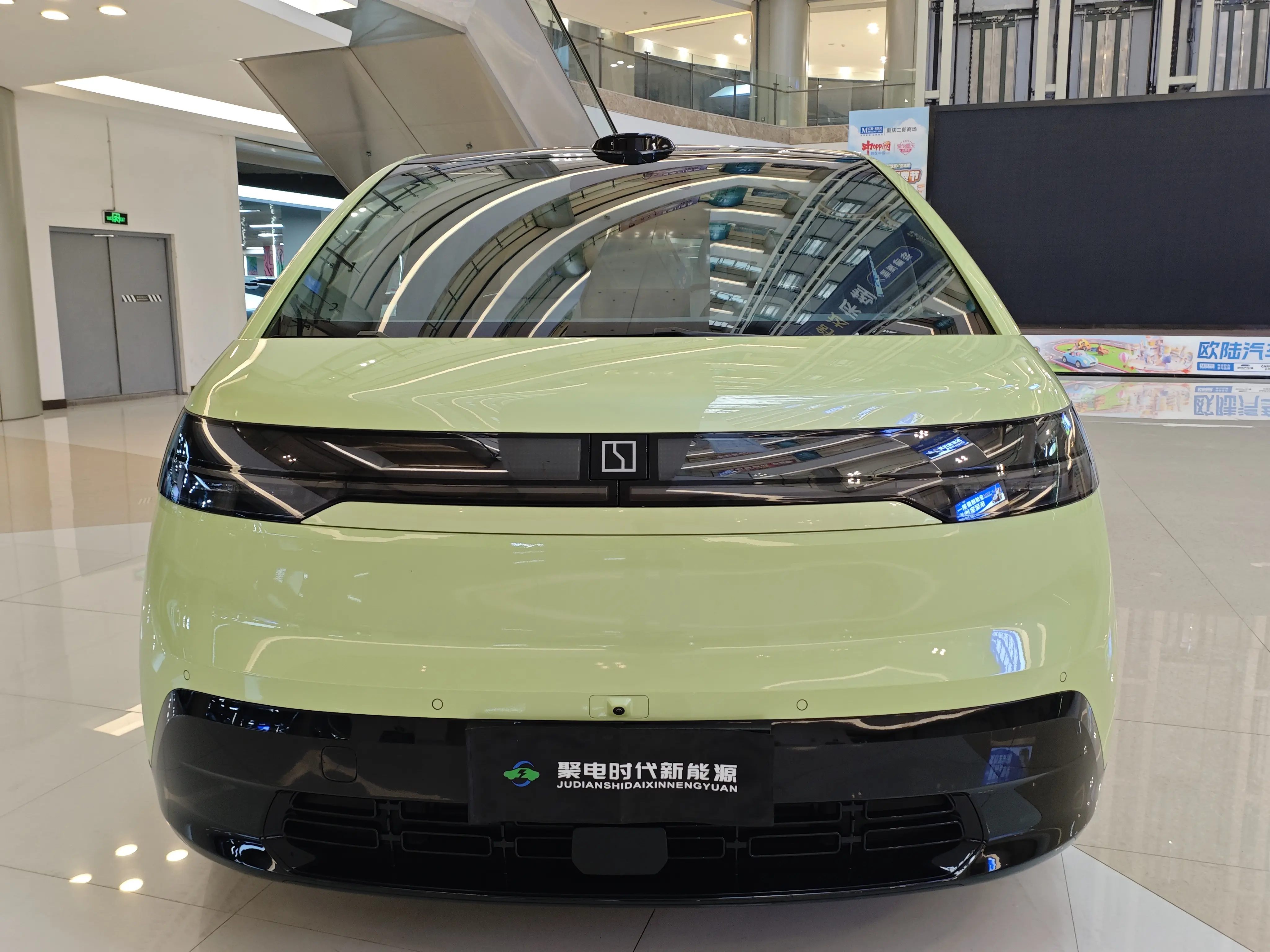 ZEEKR MIX  из Китая