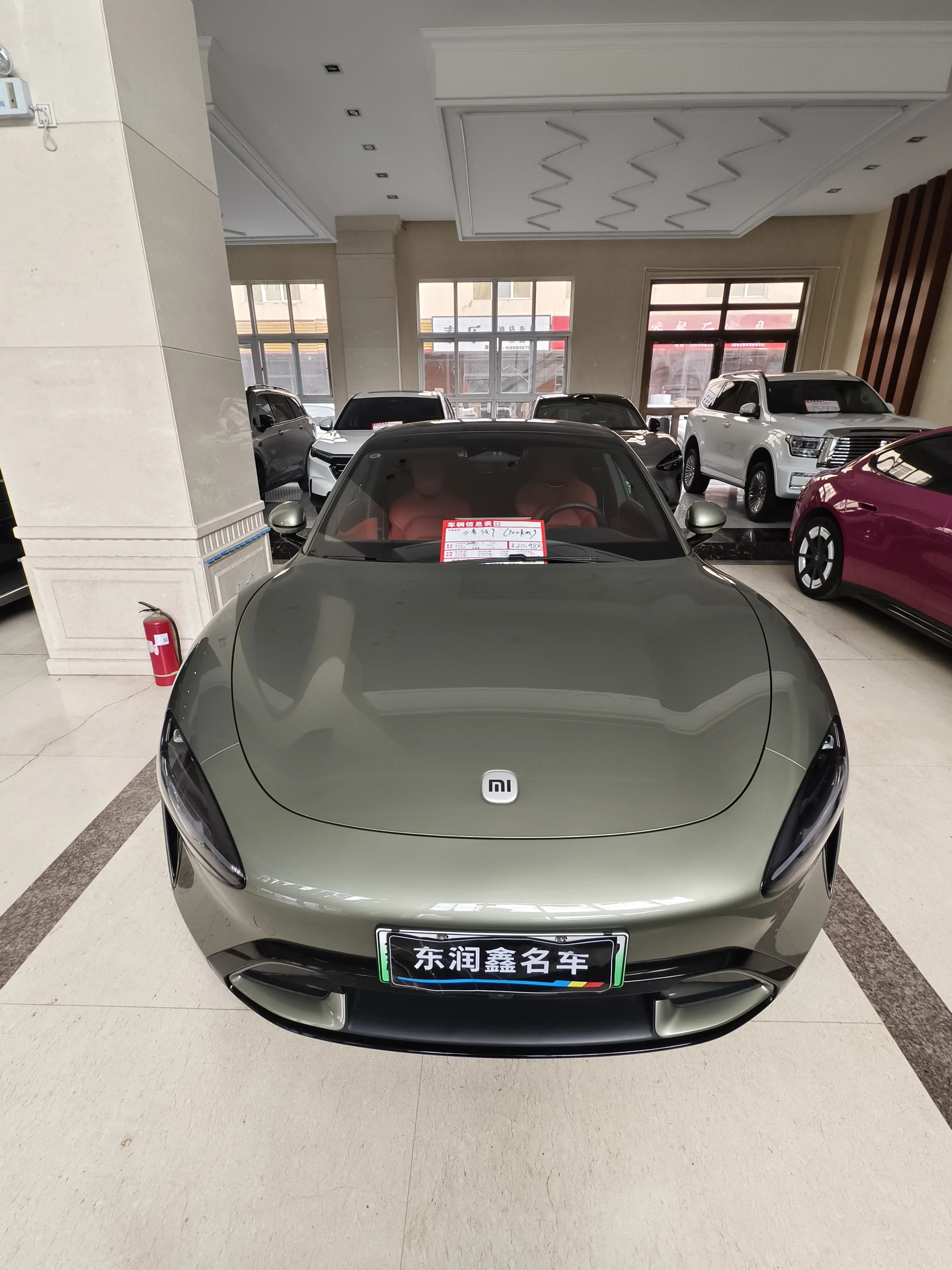 Xiaomi car Xiaomi SU7  из Китая