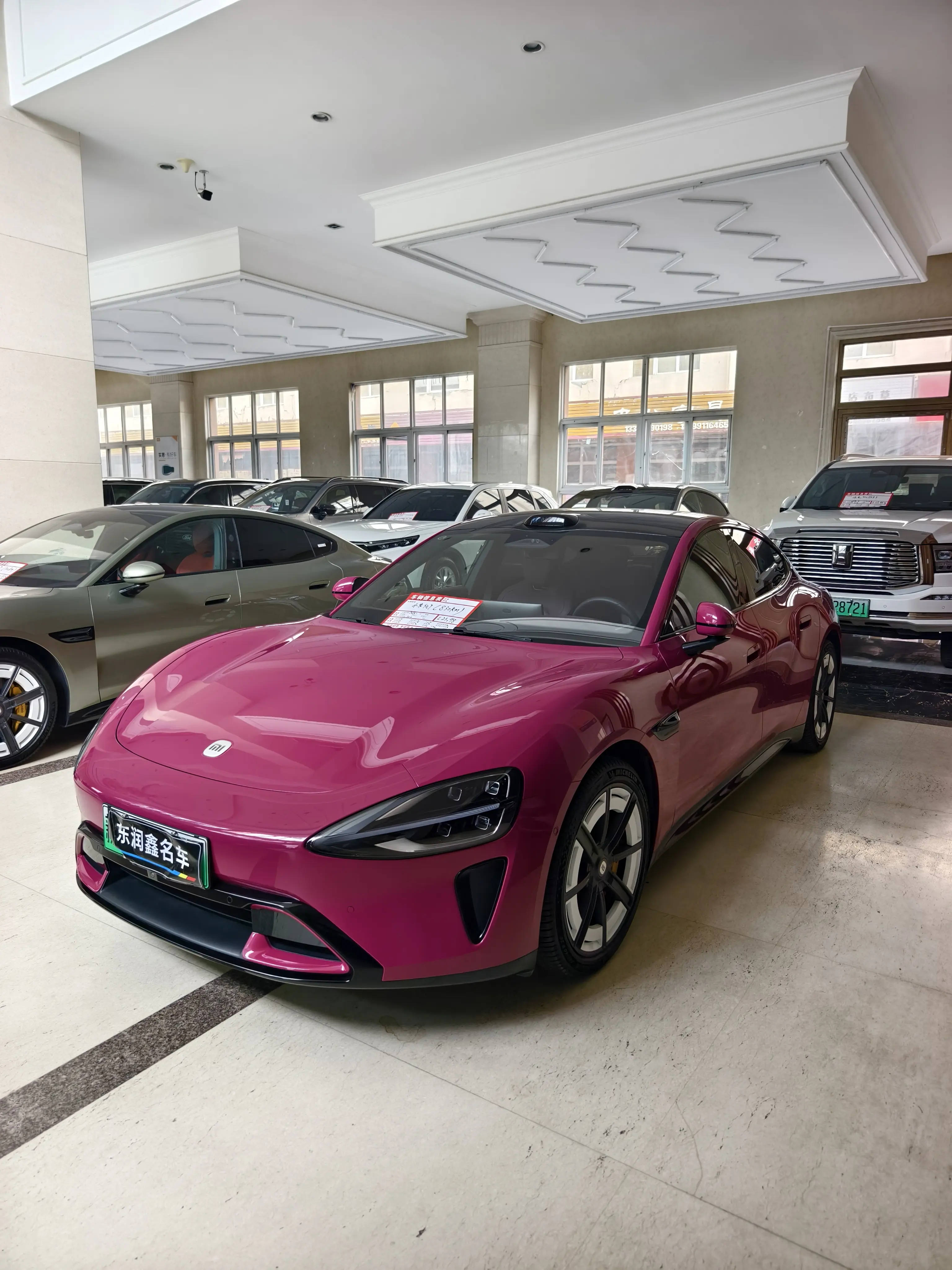 Xiaomi car Xiaomi SU7  из Китая