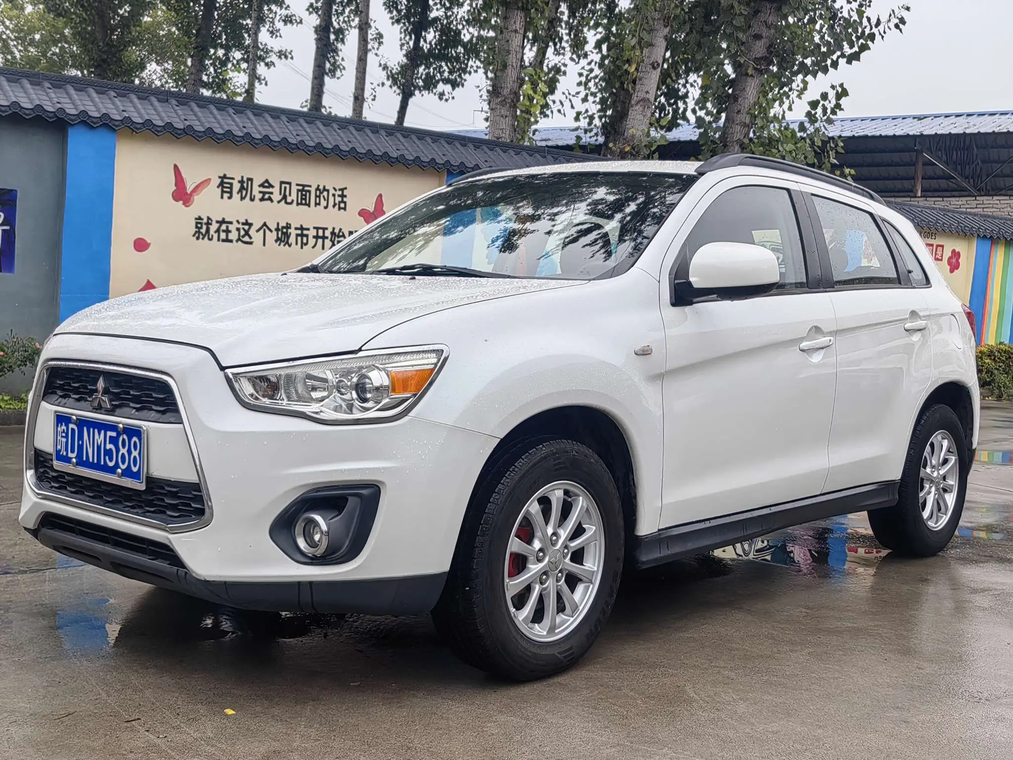 Mitsubishi Jinxuan ASX  из Китая