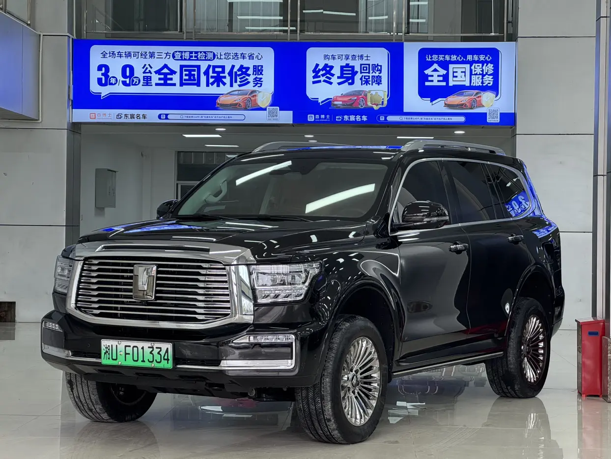 Tank 500 Hi4-T  из Китая