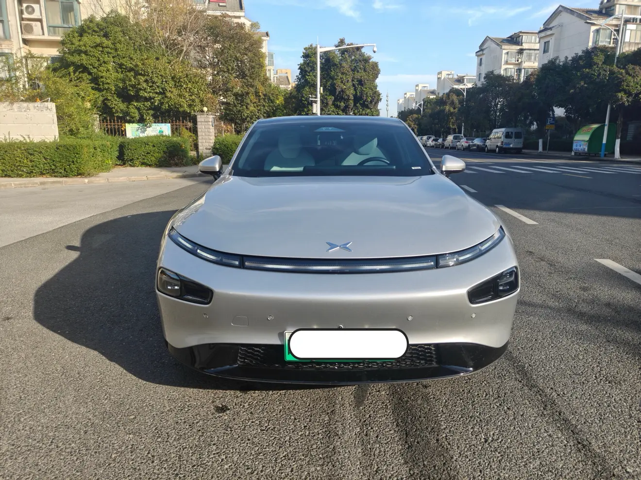 Xpeng P7  из Китая