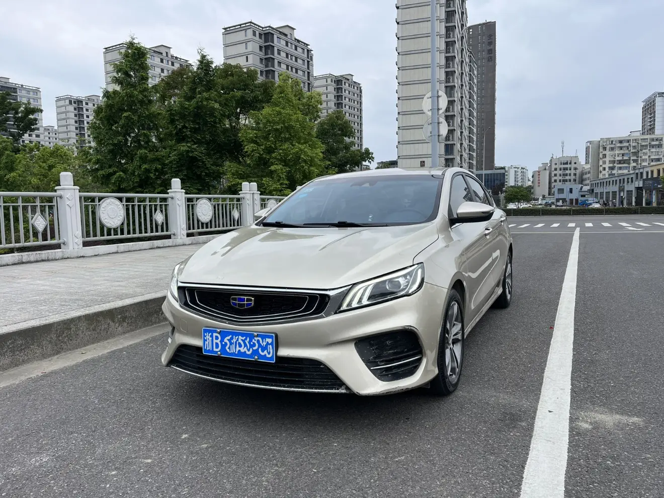 Geely Binrui  из Китая