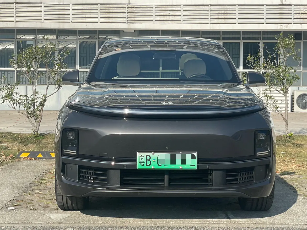 Li L9 (Ideal L9)  из Китая