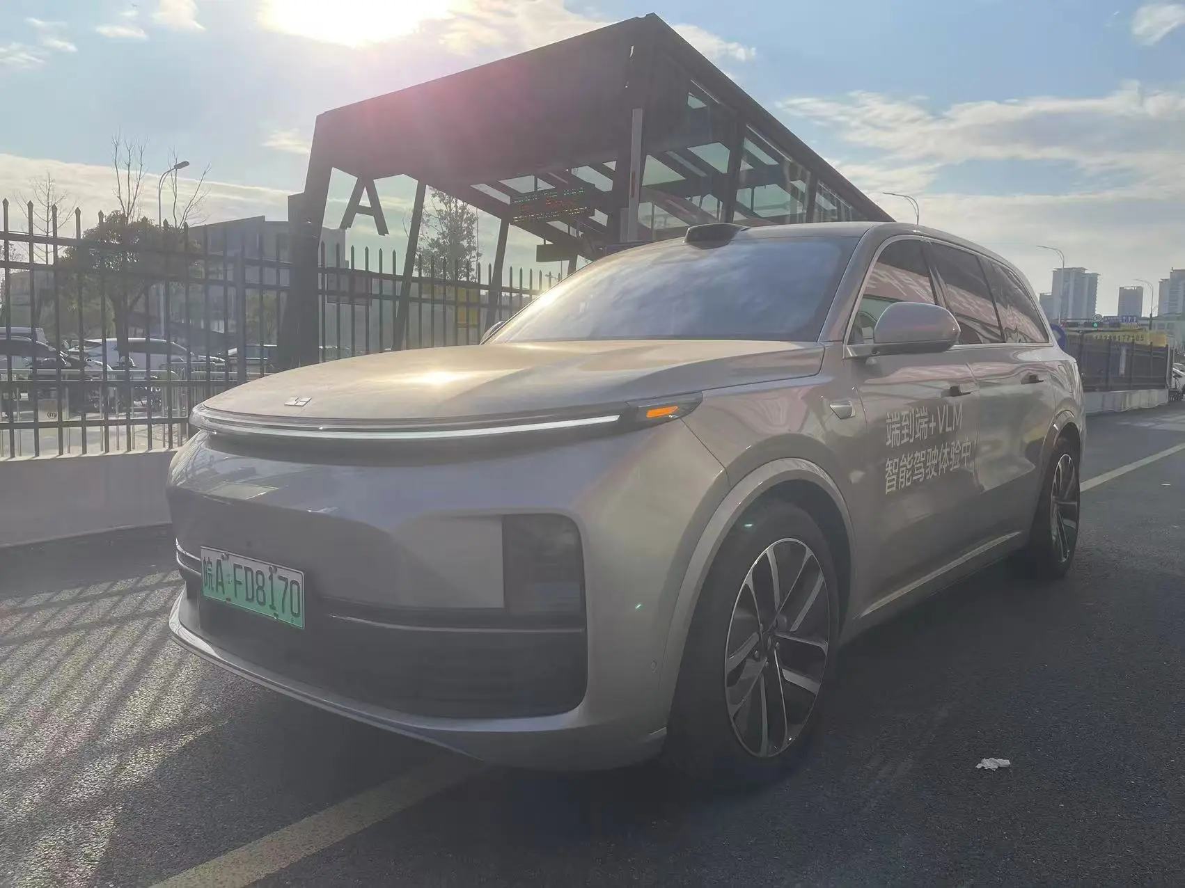 Li L9 (Ideal L9)  из Китая