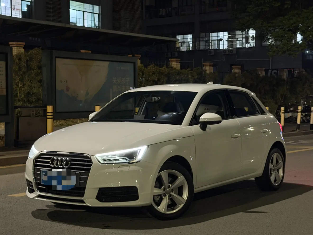 Audi A1  из Китая
