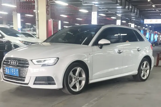 Audi A3  из Китая