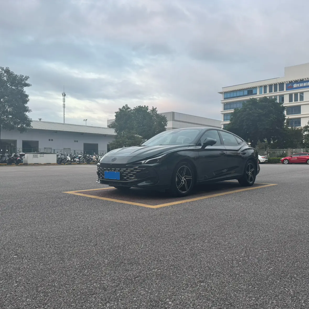 MG 7  из Китая