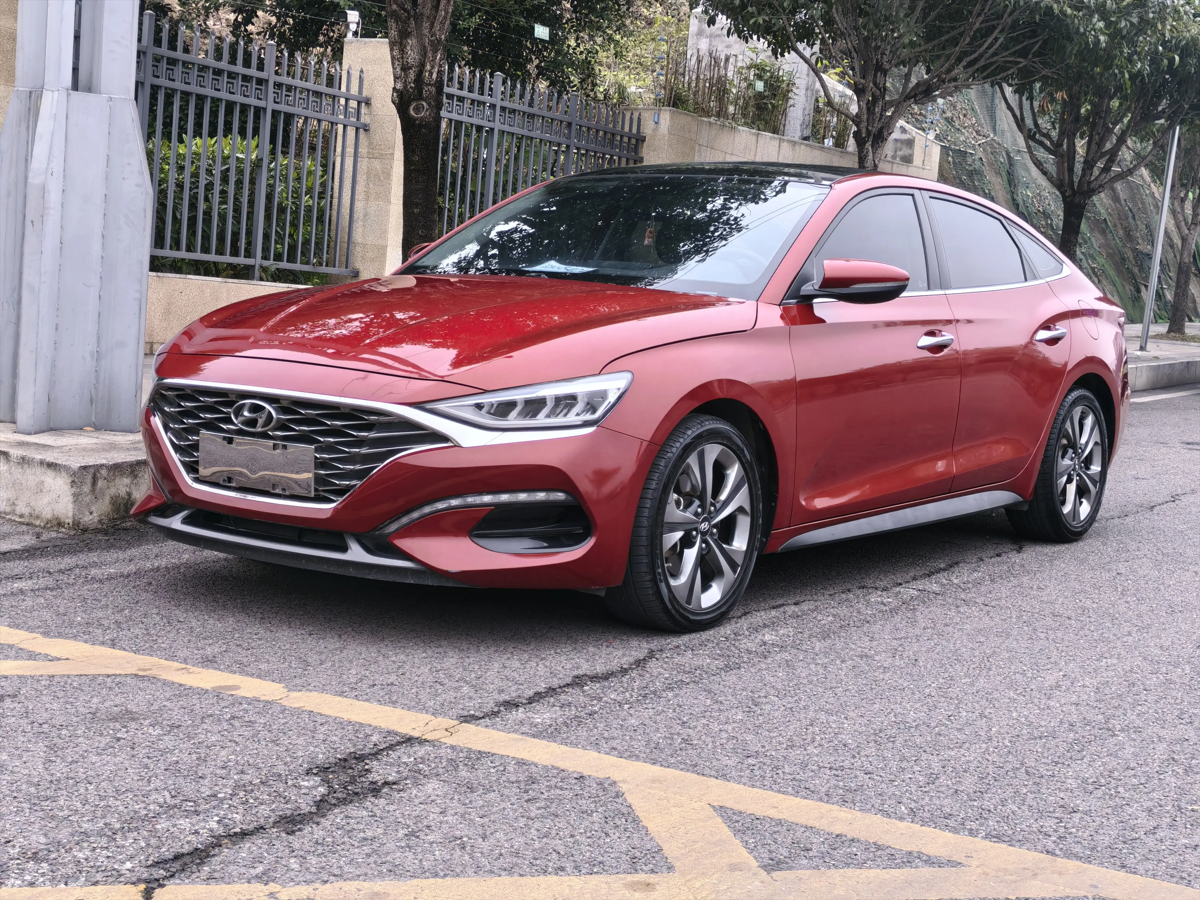 Hyundai Lafesta (Festa)  из Китая