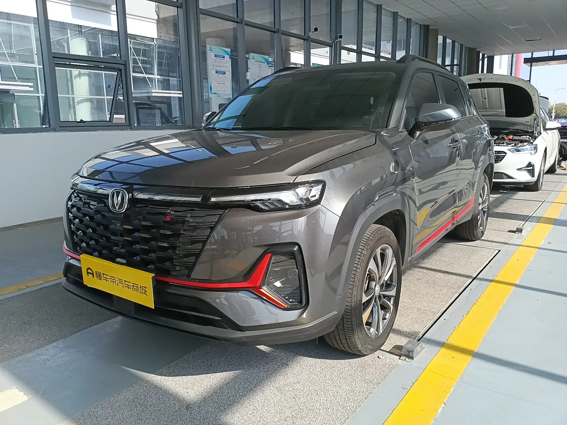 Changan CS35 PLUS  из Китая