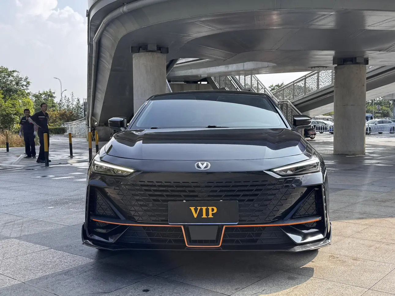 Changan UNI-V  из Китая