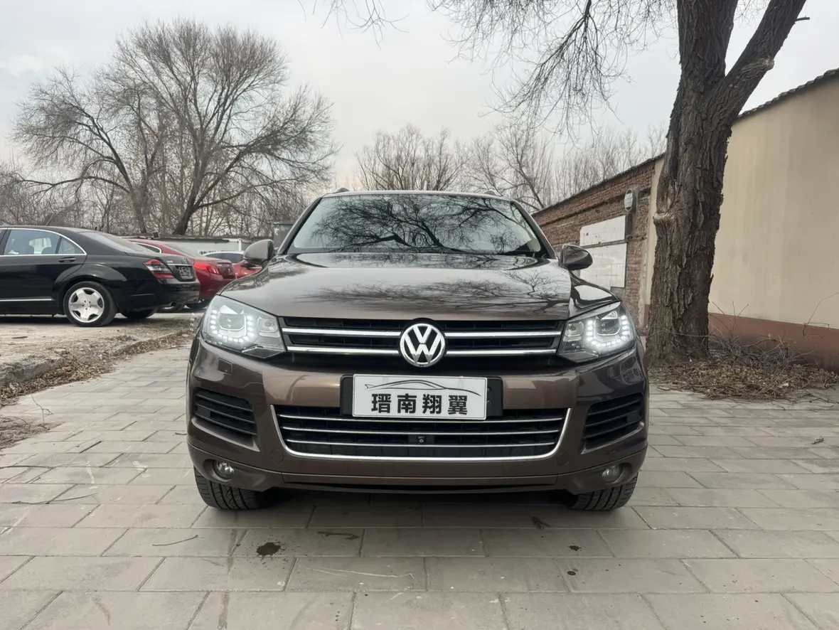 Volkswagen Touareg  из Китая