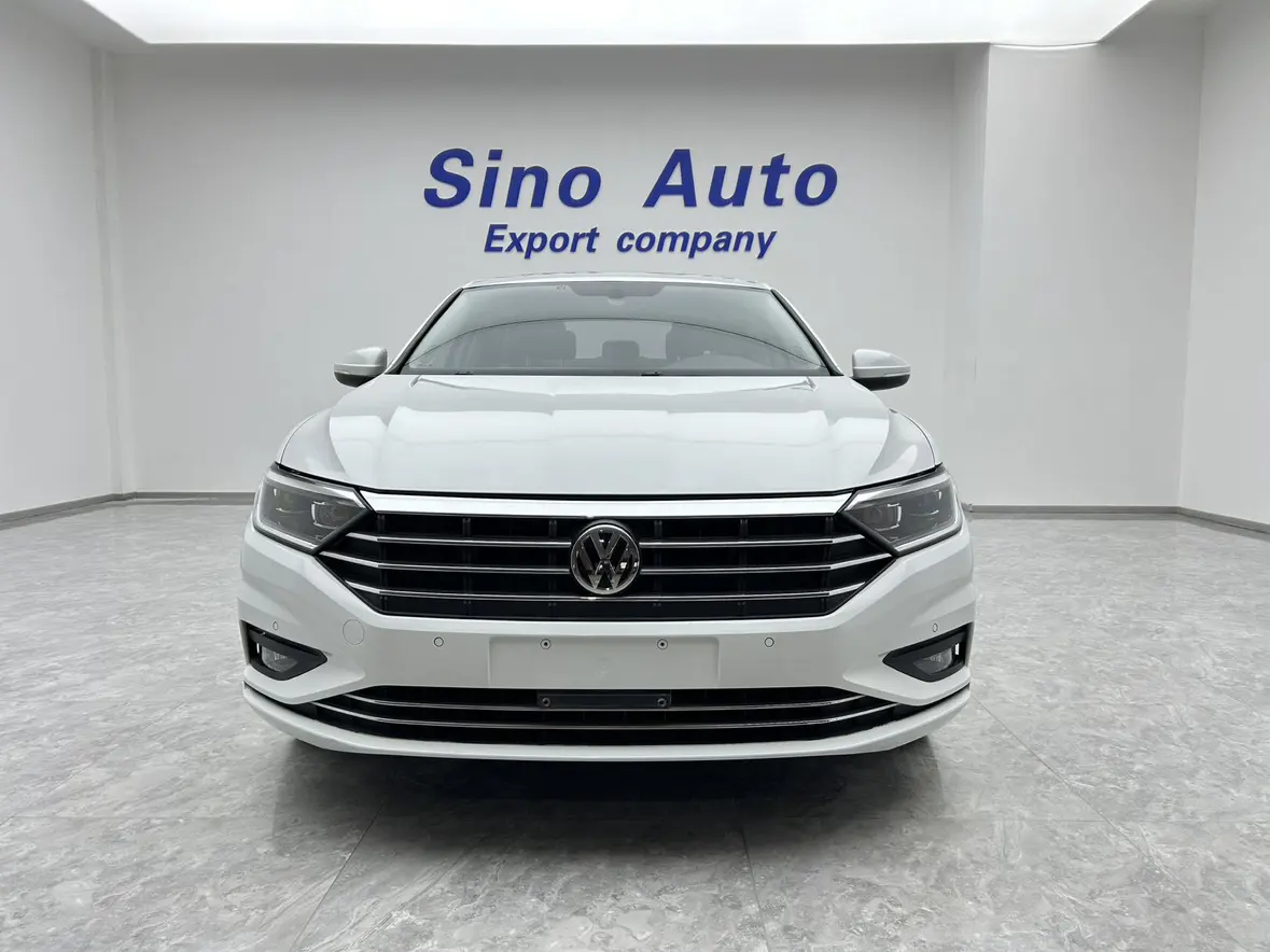 Volkswagen Sagitar  из Китая