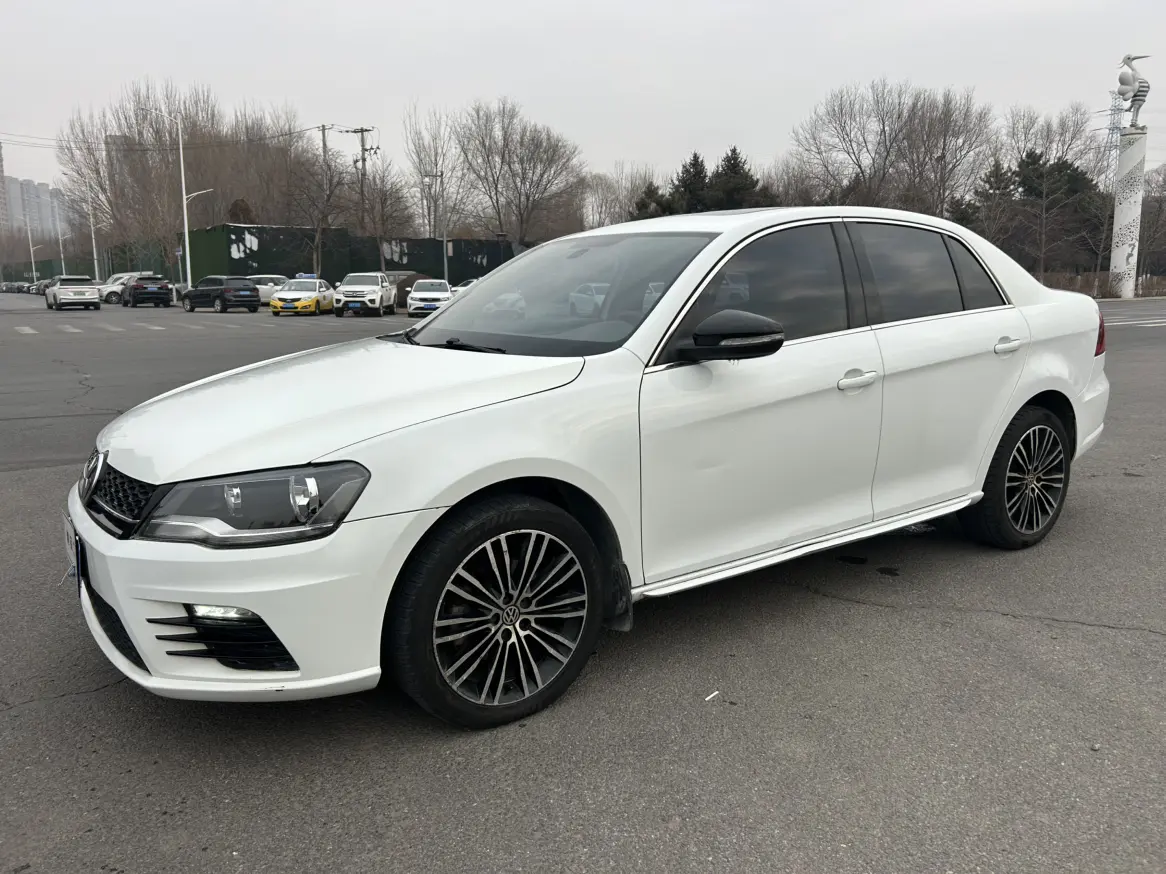 Volkswagen Bora  из Китая